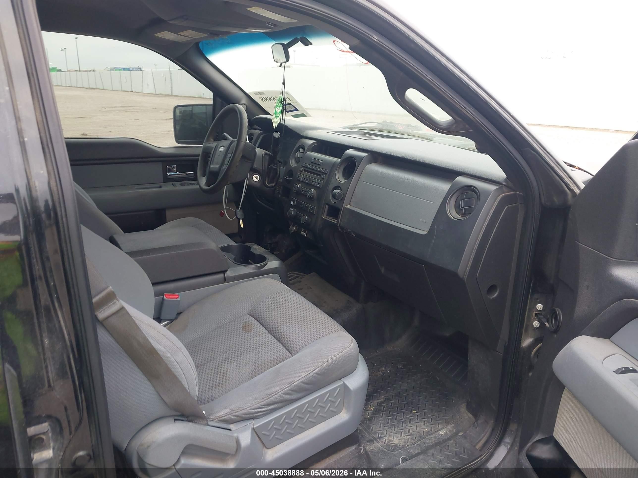 2014 Ford F-150 Stx Black vin: 1FTEW1CM3EKE06391