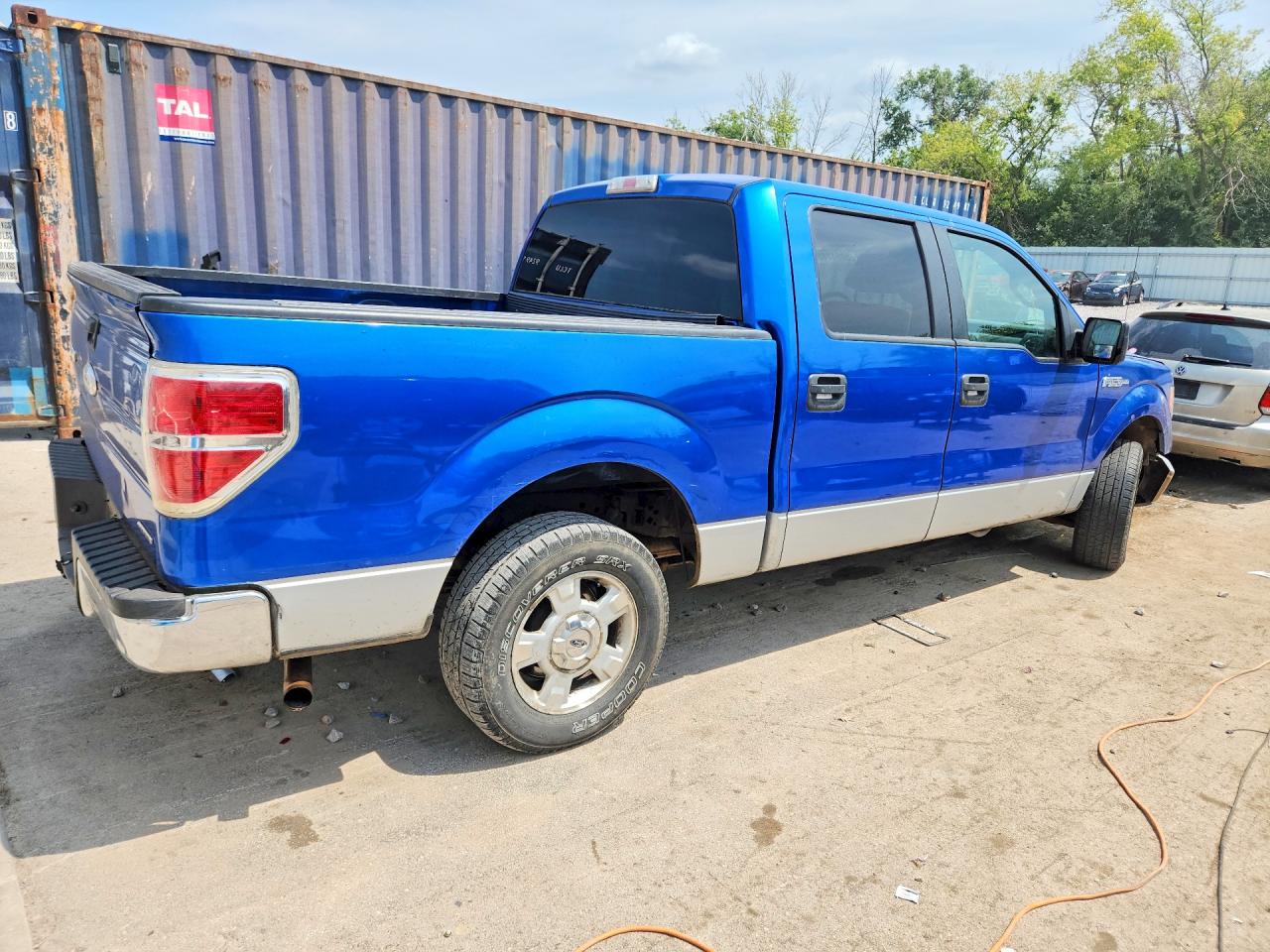 2011 Ford F150 Supercrew Blue vin: 1FTEW1CM4BFC75802