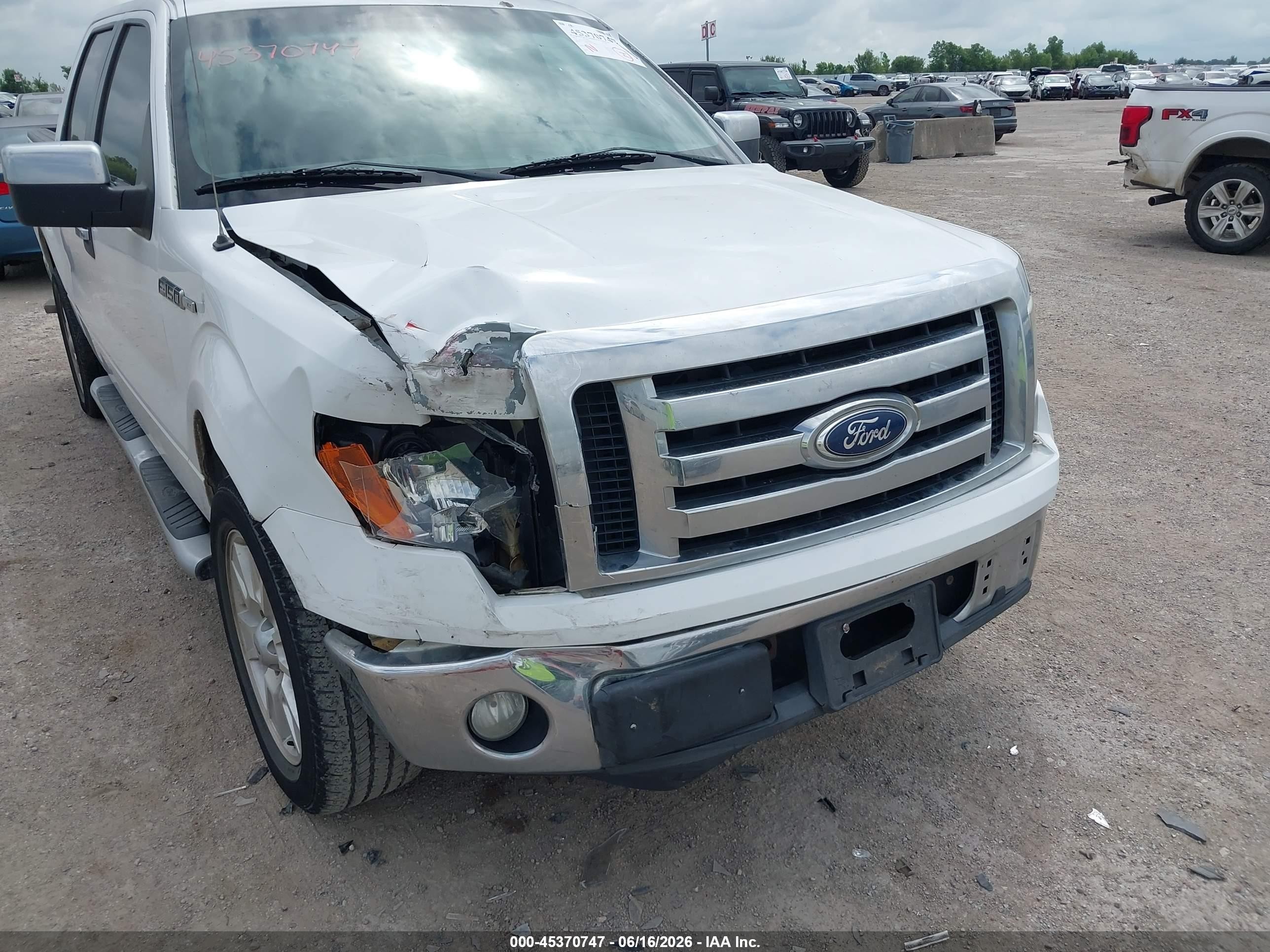 2011 Ford F-150 Xlt White vin: 1FTEW1CM4BKD47623