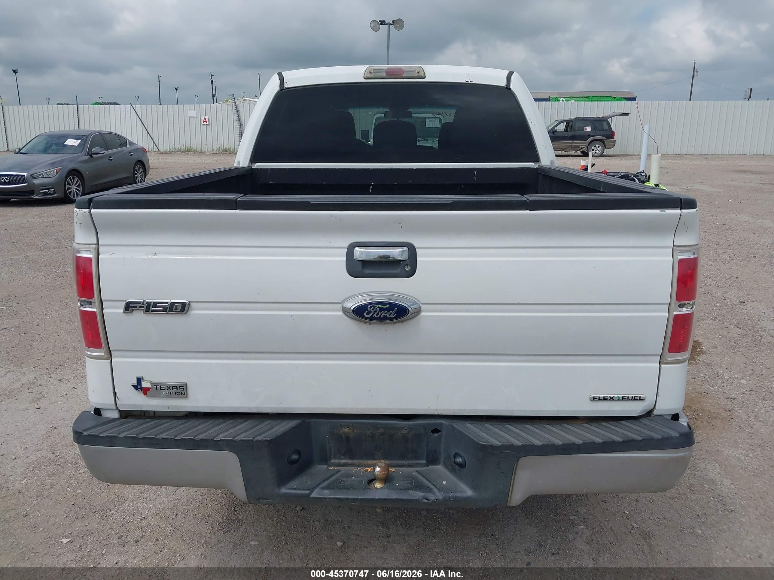 2011 Ford F-150 Xlt White vin: 1FTEW1CM4BKD47623