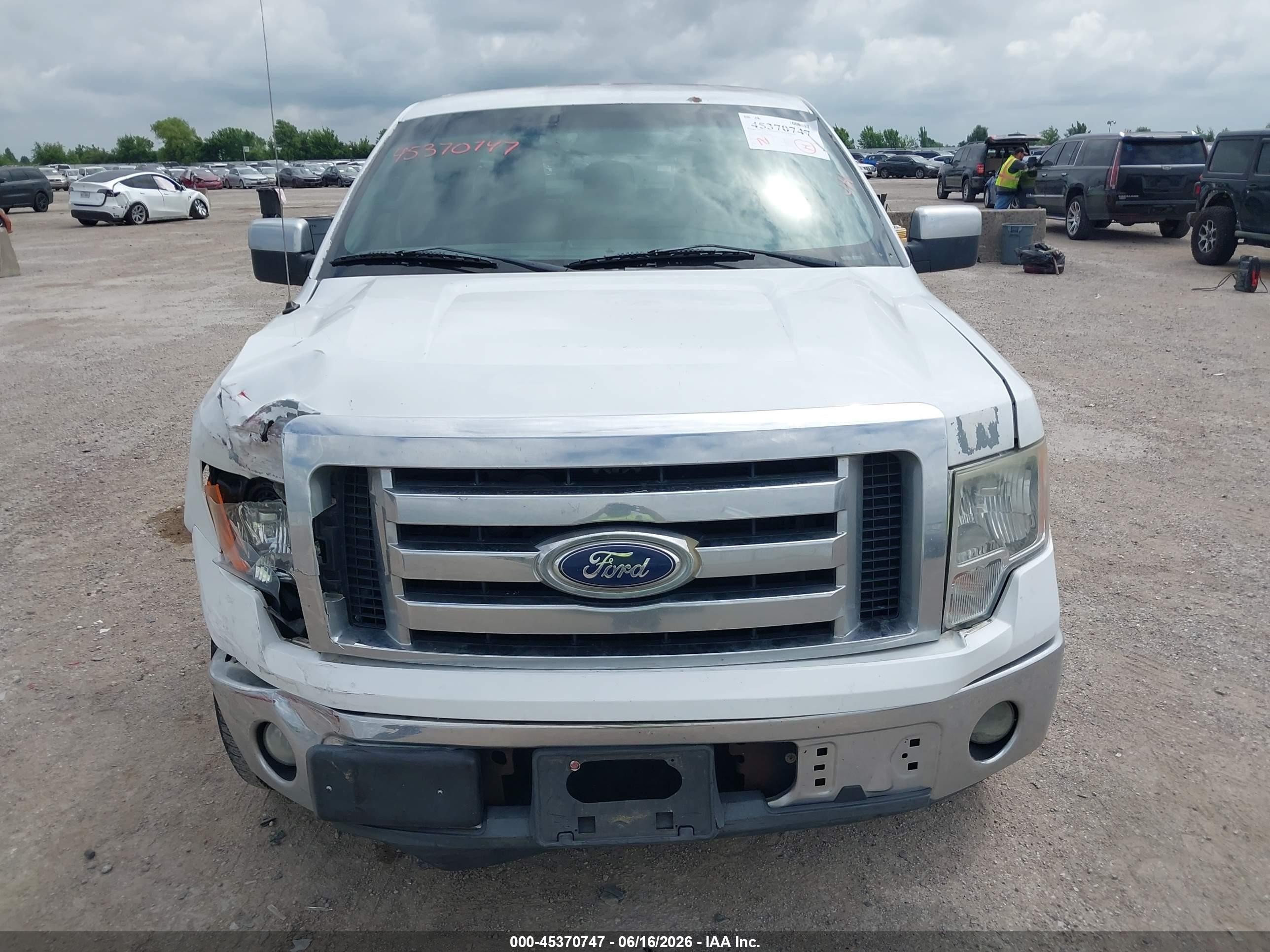2011 Ford F-150 Xlt White vin: 1FTEW1CM4BKD47623