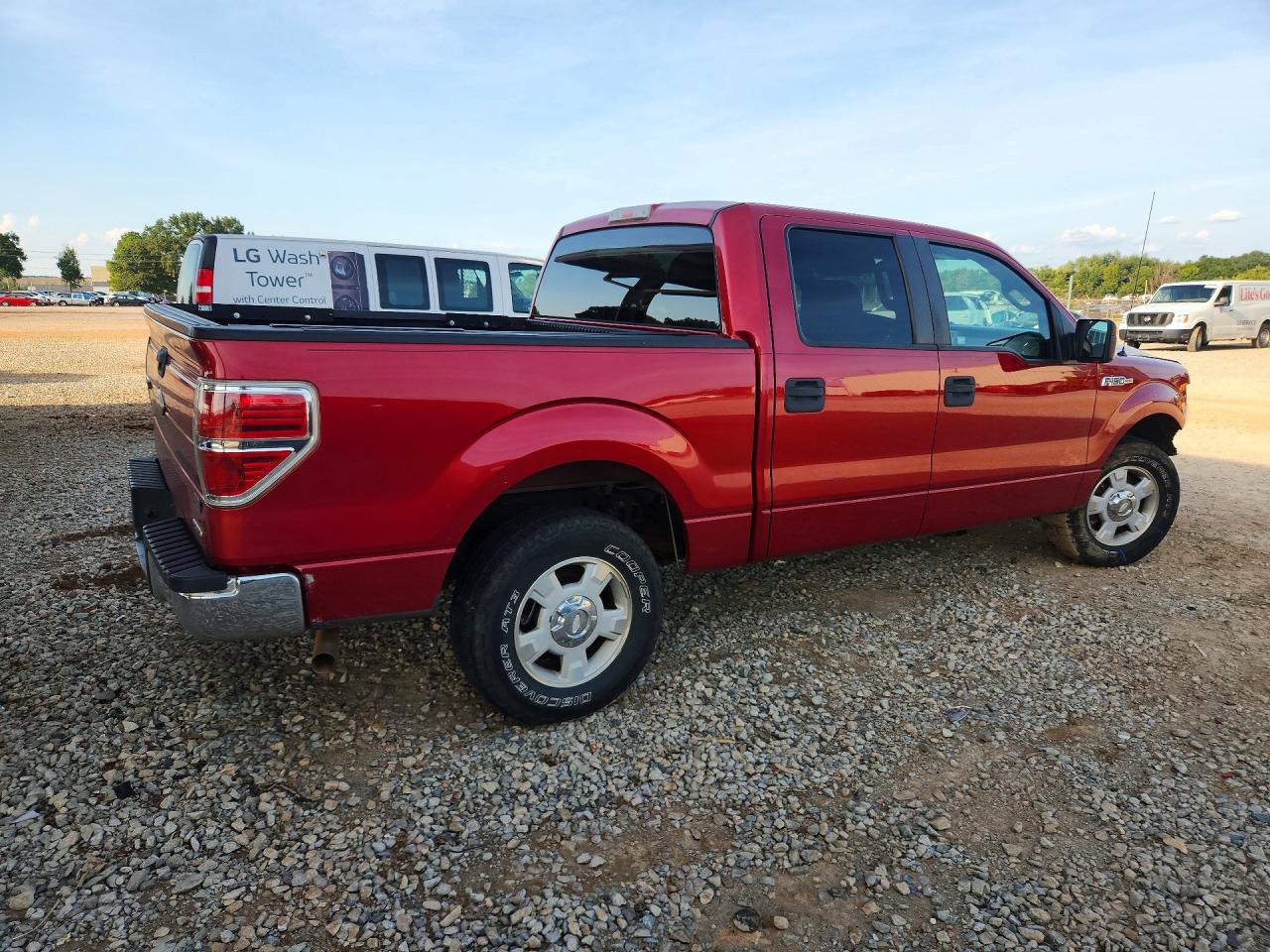2012 Ford F150 Supercrew Red vin: 1FTEW1CM4CFA17801