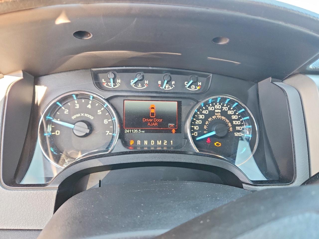 2012 Ford F150 Supercrew Red vin: 1FTEW1CM4CFA17801