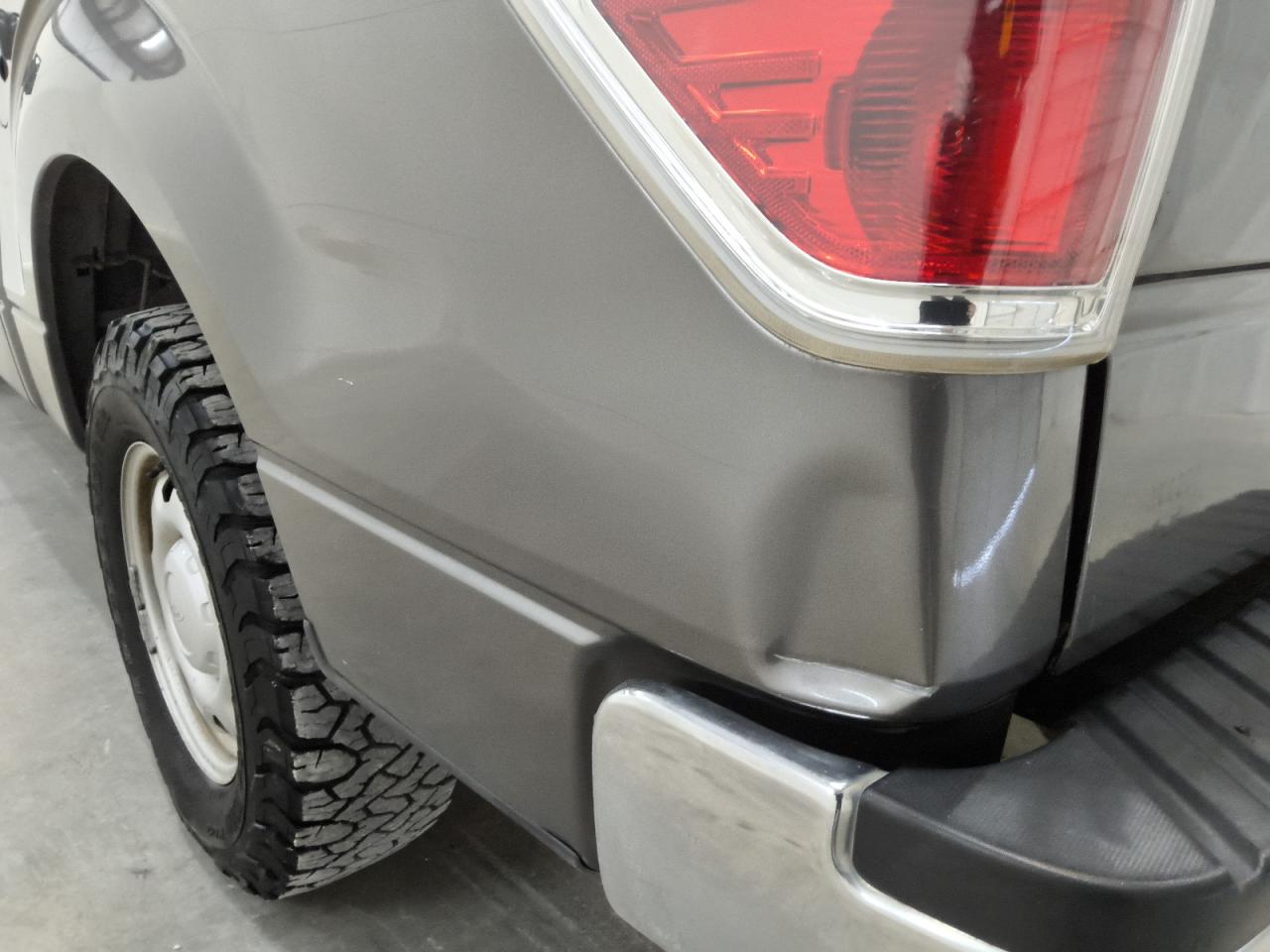 2012 Ford F150 Supercrew Gray vin: 1FTEW1CM4CFA25901 Damage: Left Bed Side, Dent(S) W/ Paint Dmg, 3 To 4 Inches