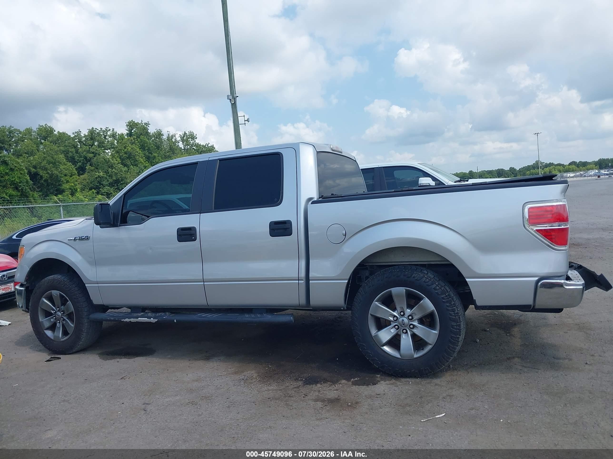 2012 Ford F-150 Xlt Silver vin: 1FTEW1CM4CFA48448