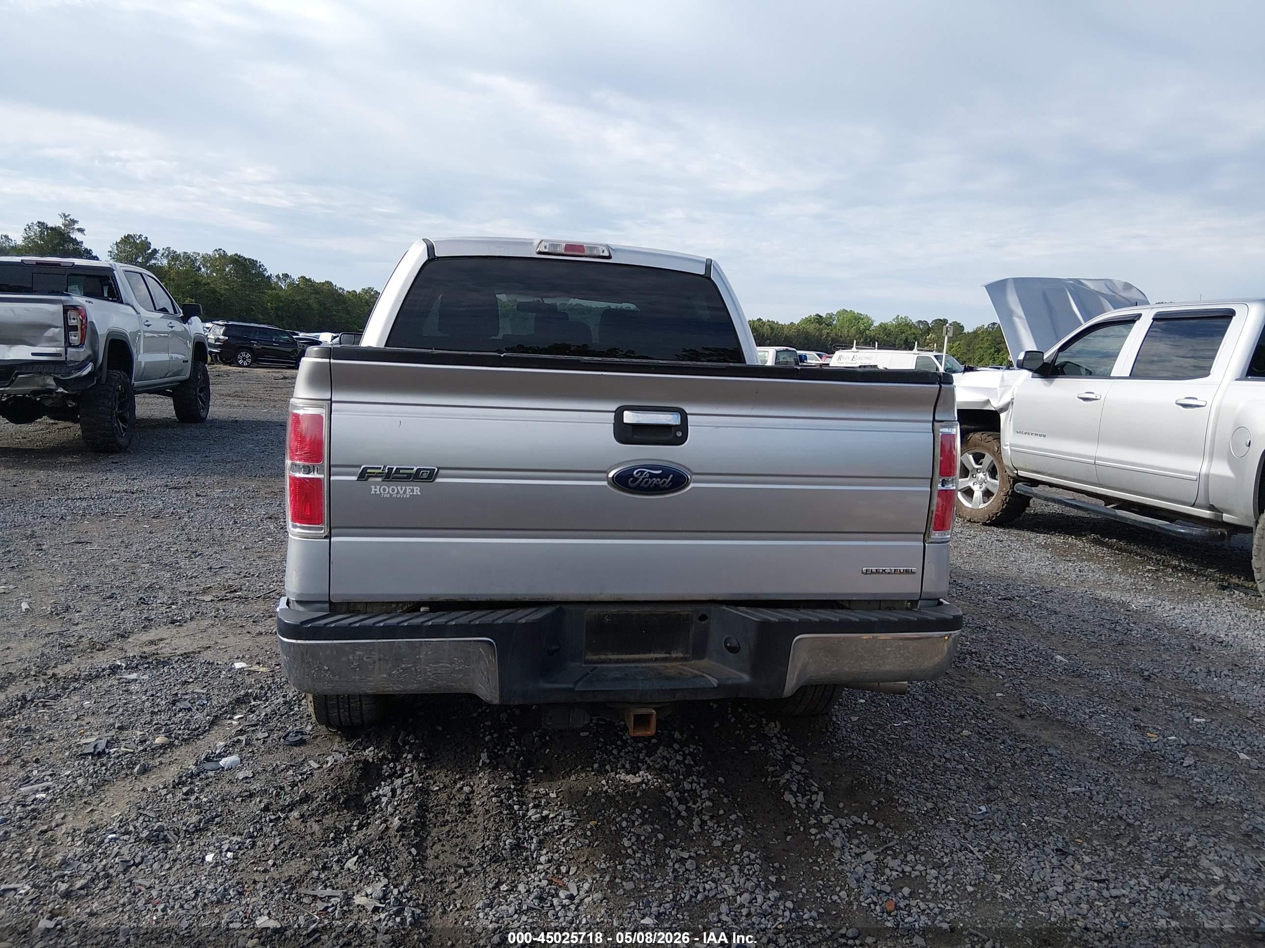 2013 Ford F-150 Xlt Silver vin: 1FTEW1CM4DFB72351