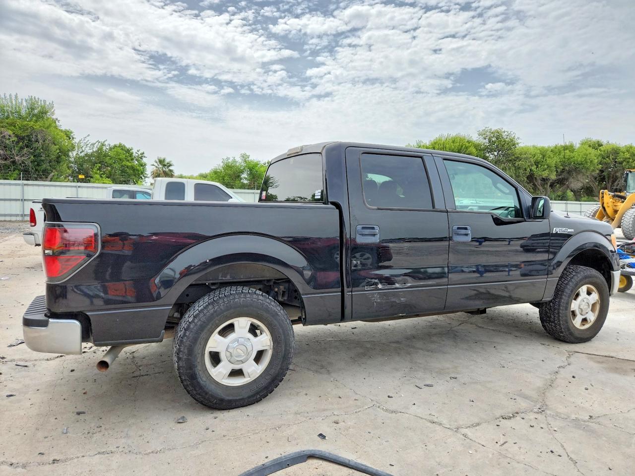 2011 Ford F-150 Black vin: 1FTEW1CM5BFB03777