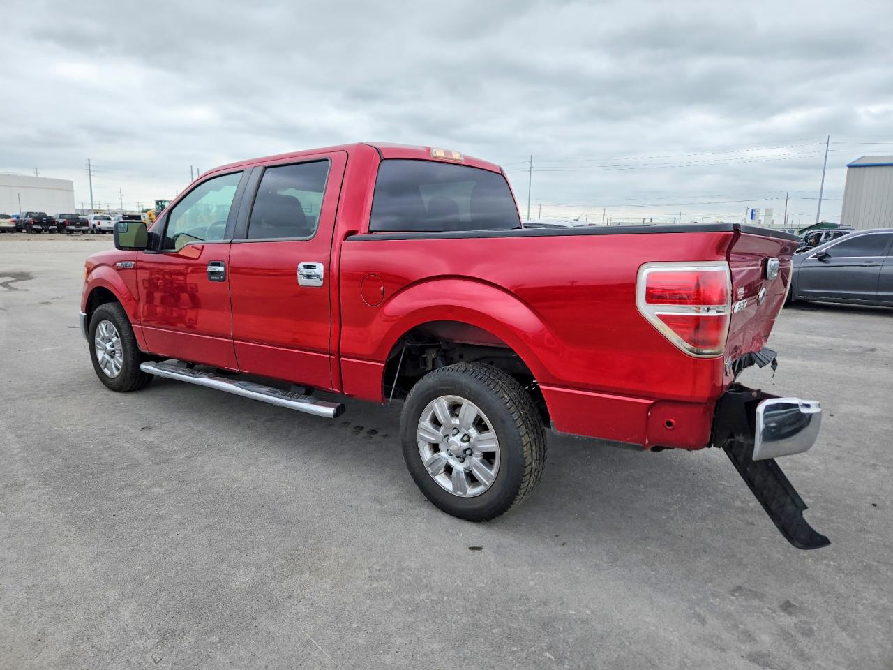 2011 Ford F150 Supercrew Red vin: 1FTEW1CM5BFD08399