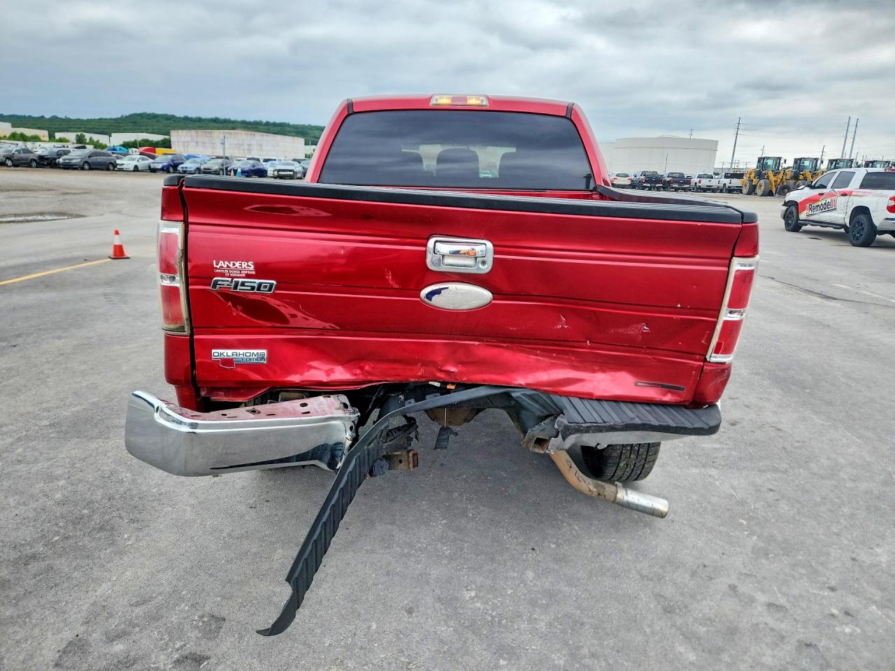 2011 Ford F150 Supercrew Red vin: 1FTEW1CM5BFD08399