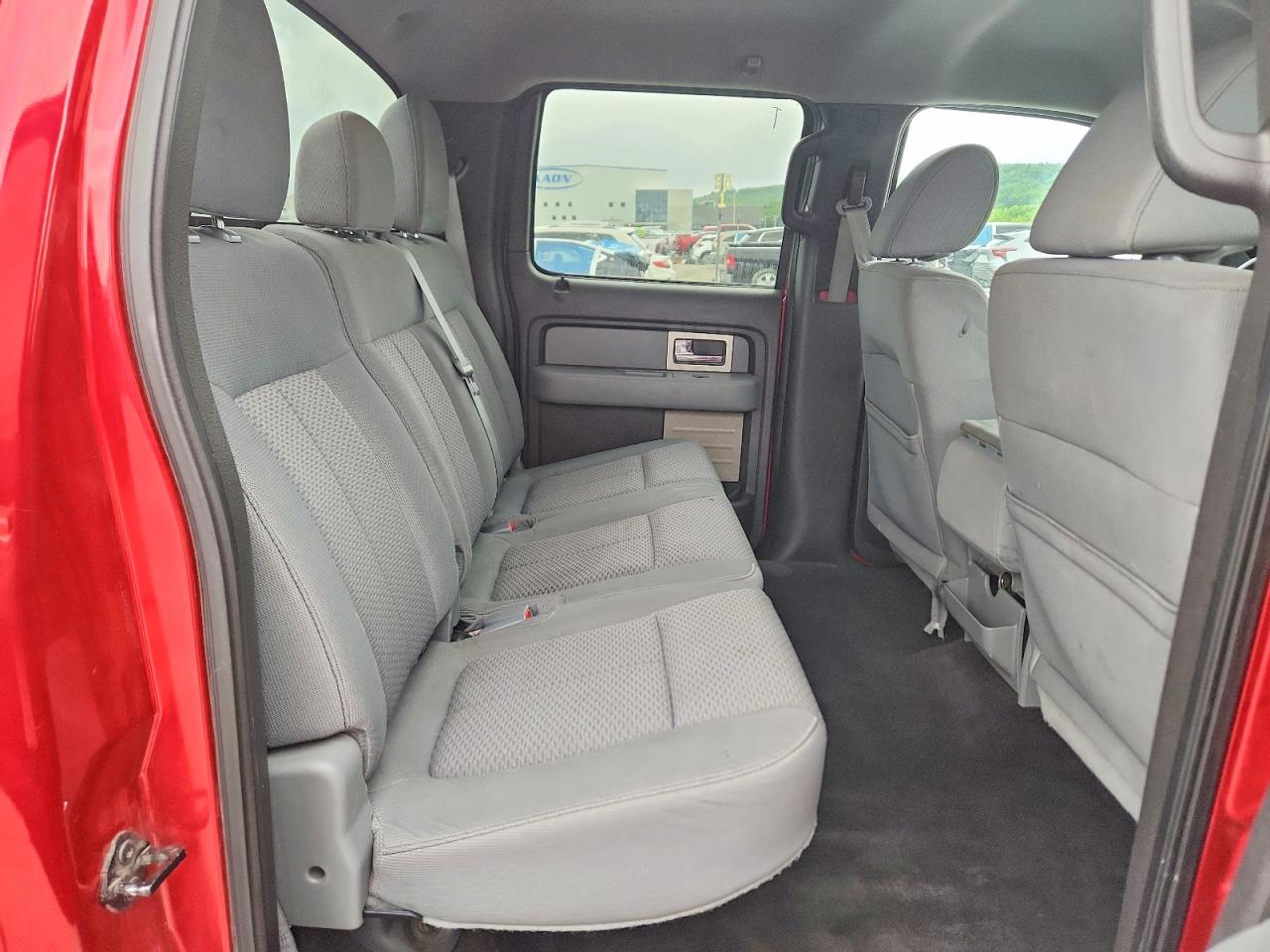 2011 Ford F150 Supercrew Red vin: 1FTEW1CM5BFD08399
