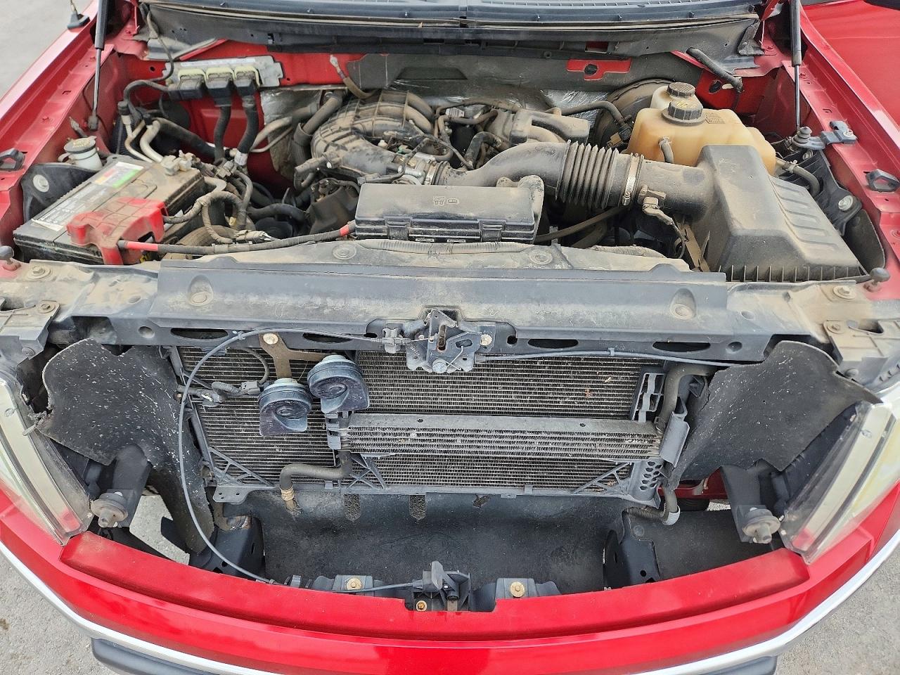 2011 Ford F150 Supercrew Red vin: 1FTEW1CM5BFD08399