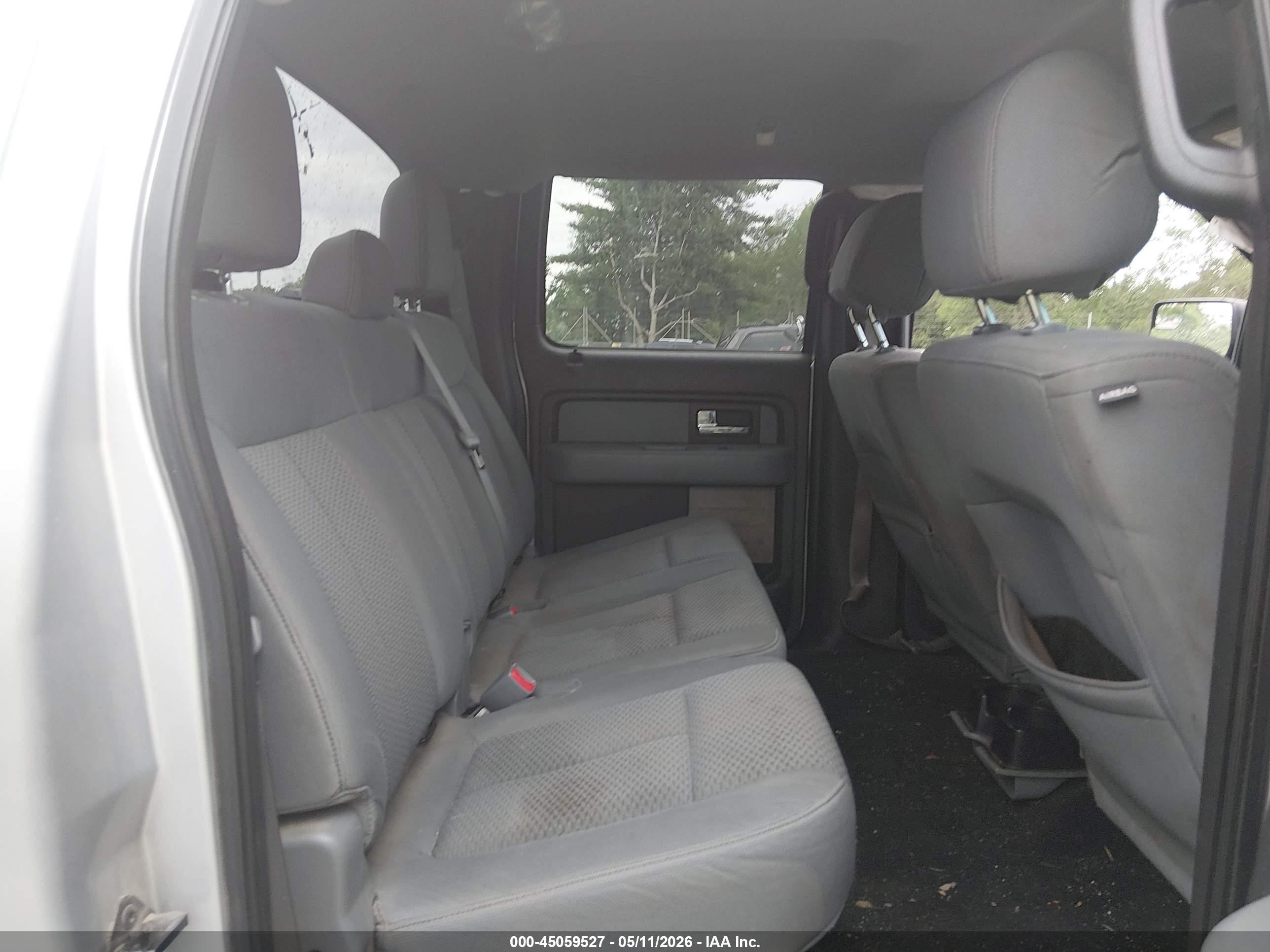 2013 Ford F-150 Xlt Silver vin: 1FTEW1CM5DKF41855