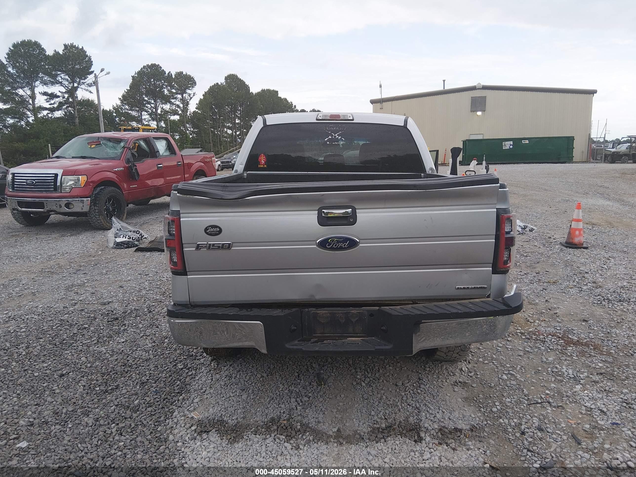 2013 Ford F-150 Xlt Silver vin: 1FTEW1CM5DKF41855