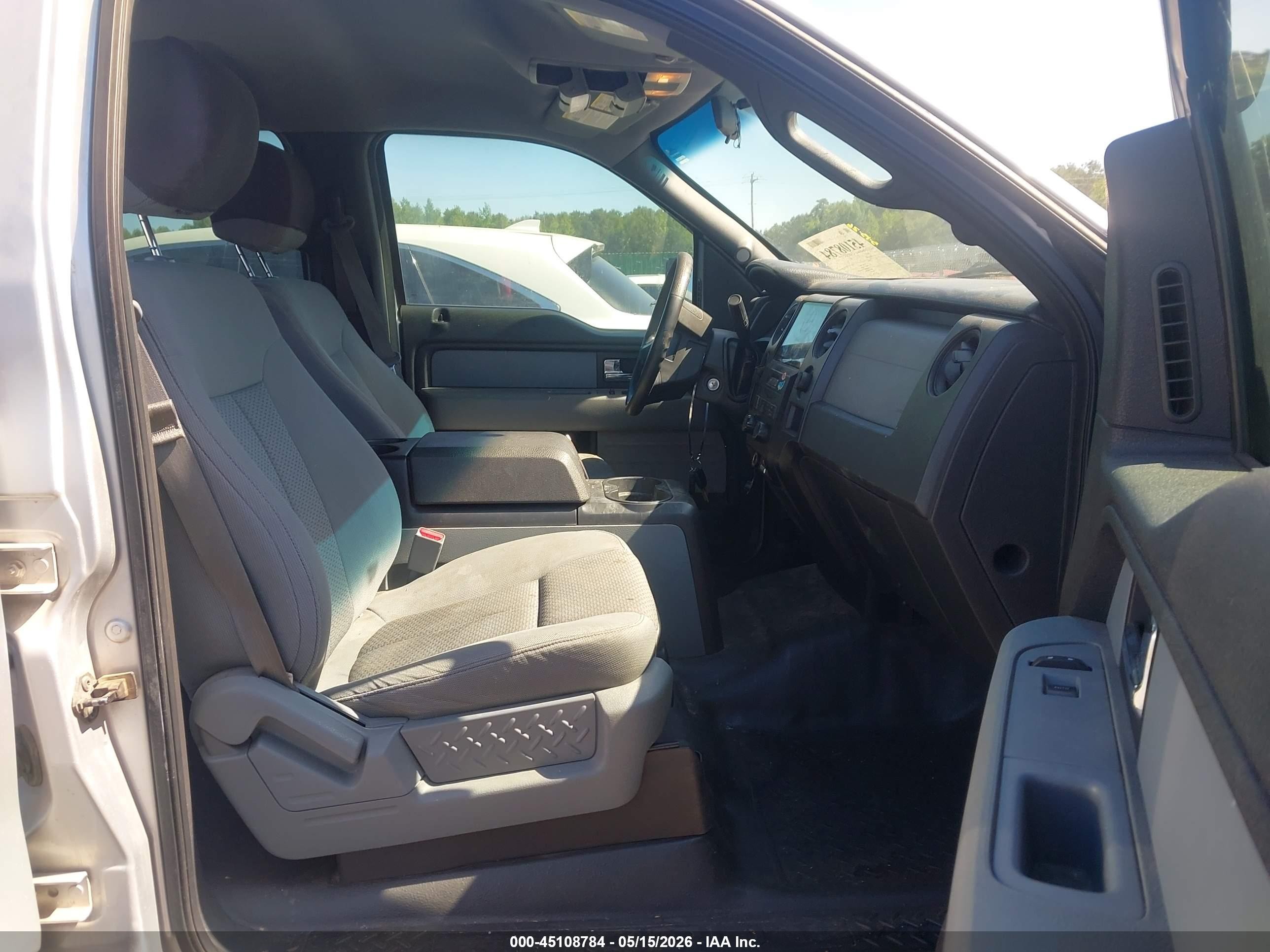 2014 Ford F-150 Stx Silver vin: 1FTEW1CM5EKE30580