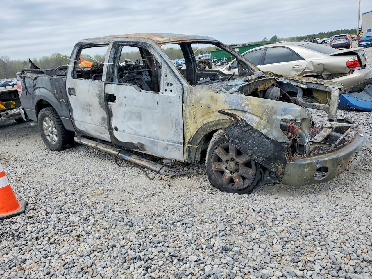 2014 Ford F150 Supercrew Burn vin: 1FTEW1CM5EKE50215