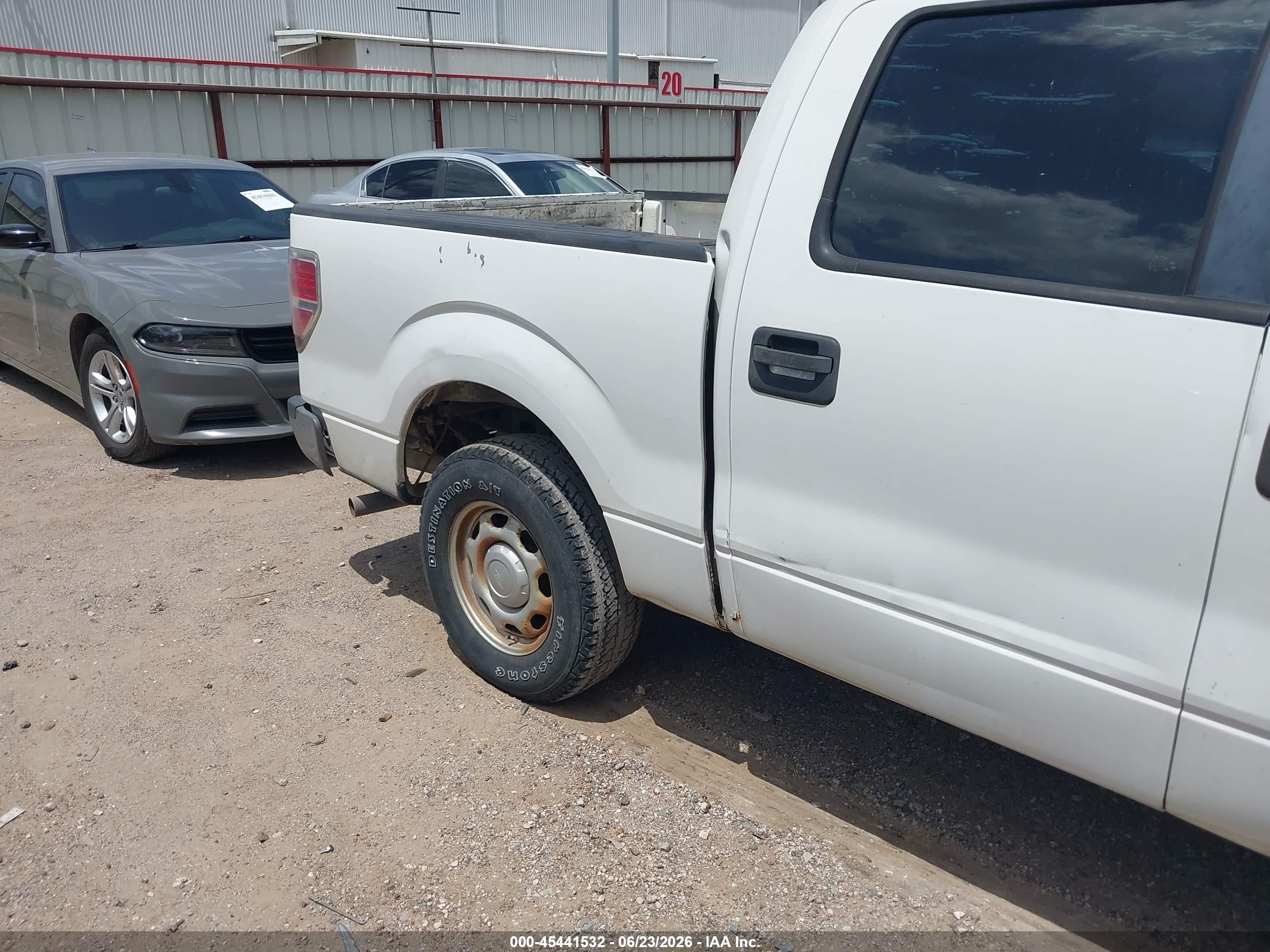 2011 Ford F-150 Xl/xlt White vin: 1FTEW1CM6BFB59470
