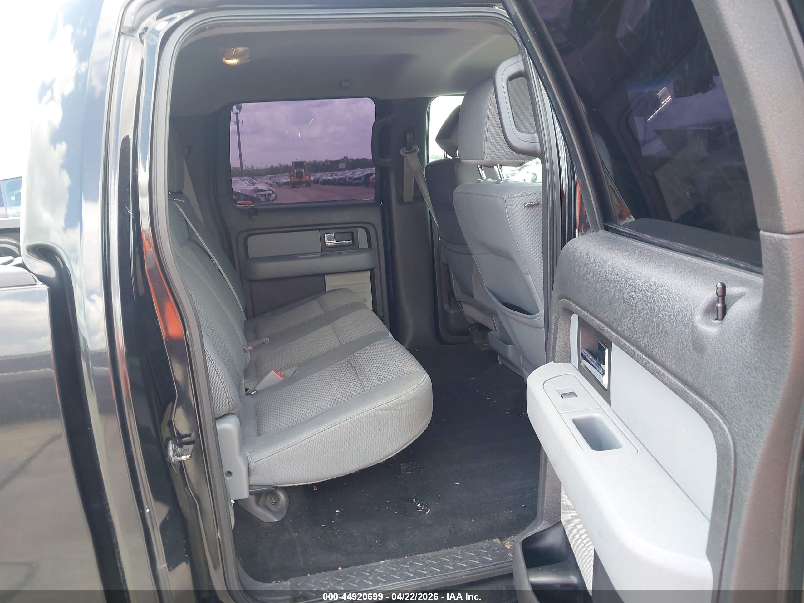 2012 Ford F-150 Xlt Black vin: 1FTEW1CM6CFA70449