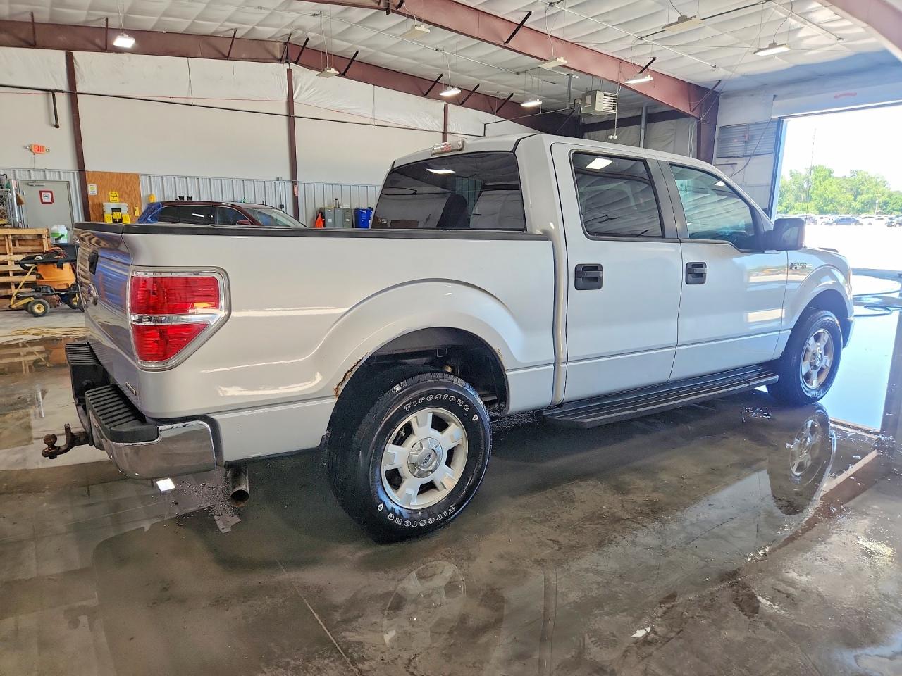 2012 Ford F150 Supercrew Silver vin: 1FTEW1CM6CKD71553