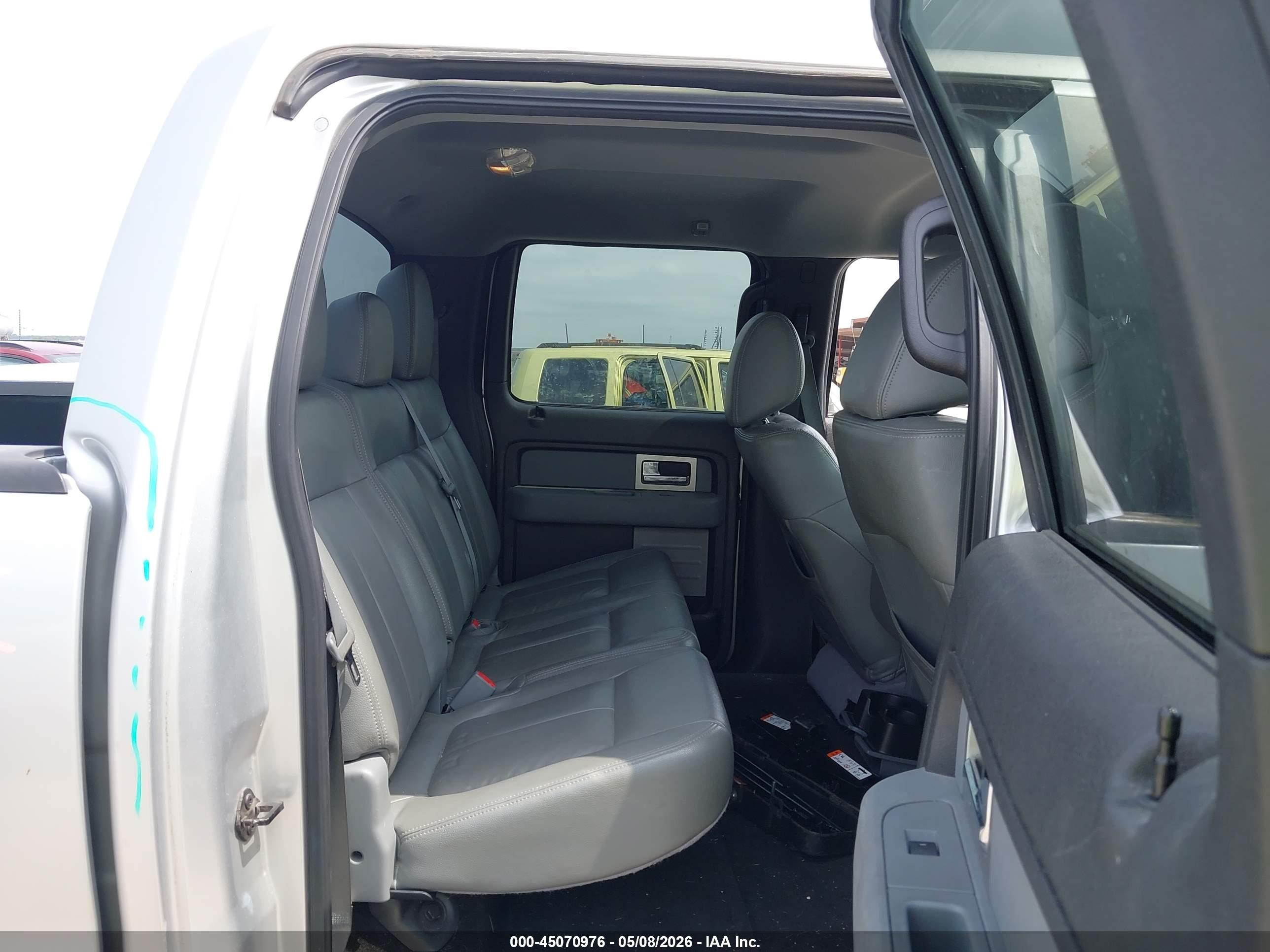 2011 Ford F-150 Xlt Silver vin: 1FTEW1CM8BFC26909