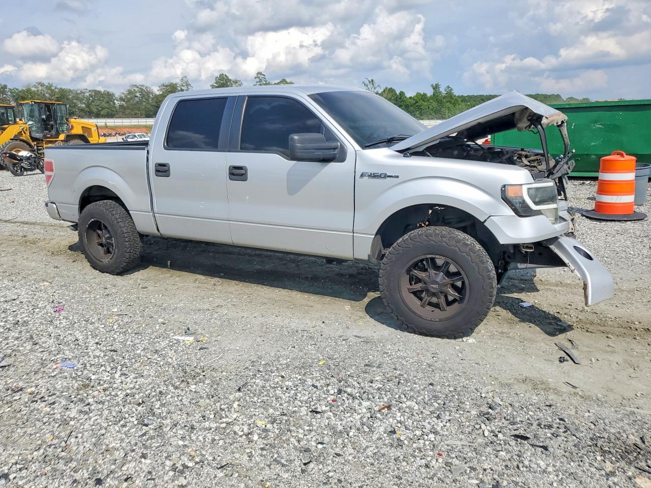 2011 Ford F150 Supercrew Silver vin: 1FTEW1CM8BKD37709