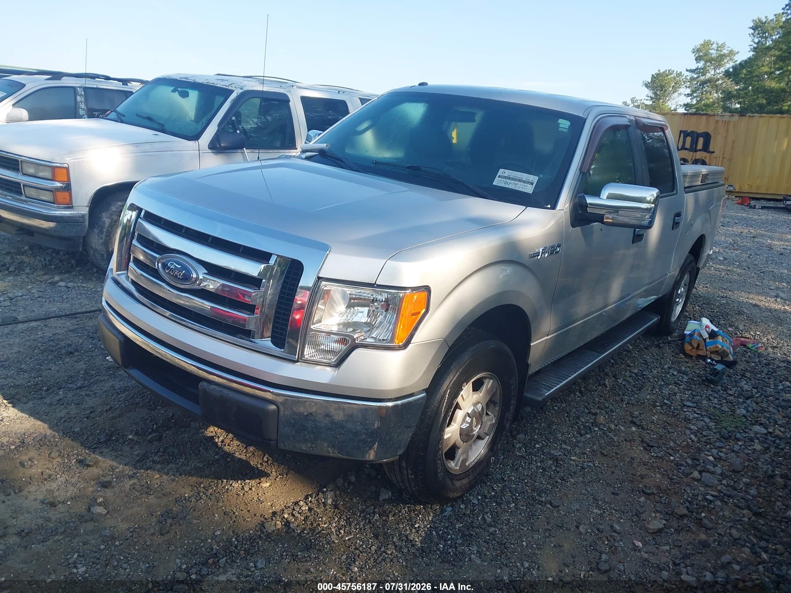 2011 Ford F-150 Xl/xlt Silver vin: 1FTEW1CM8BKE12375