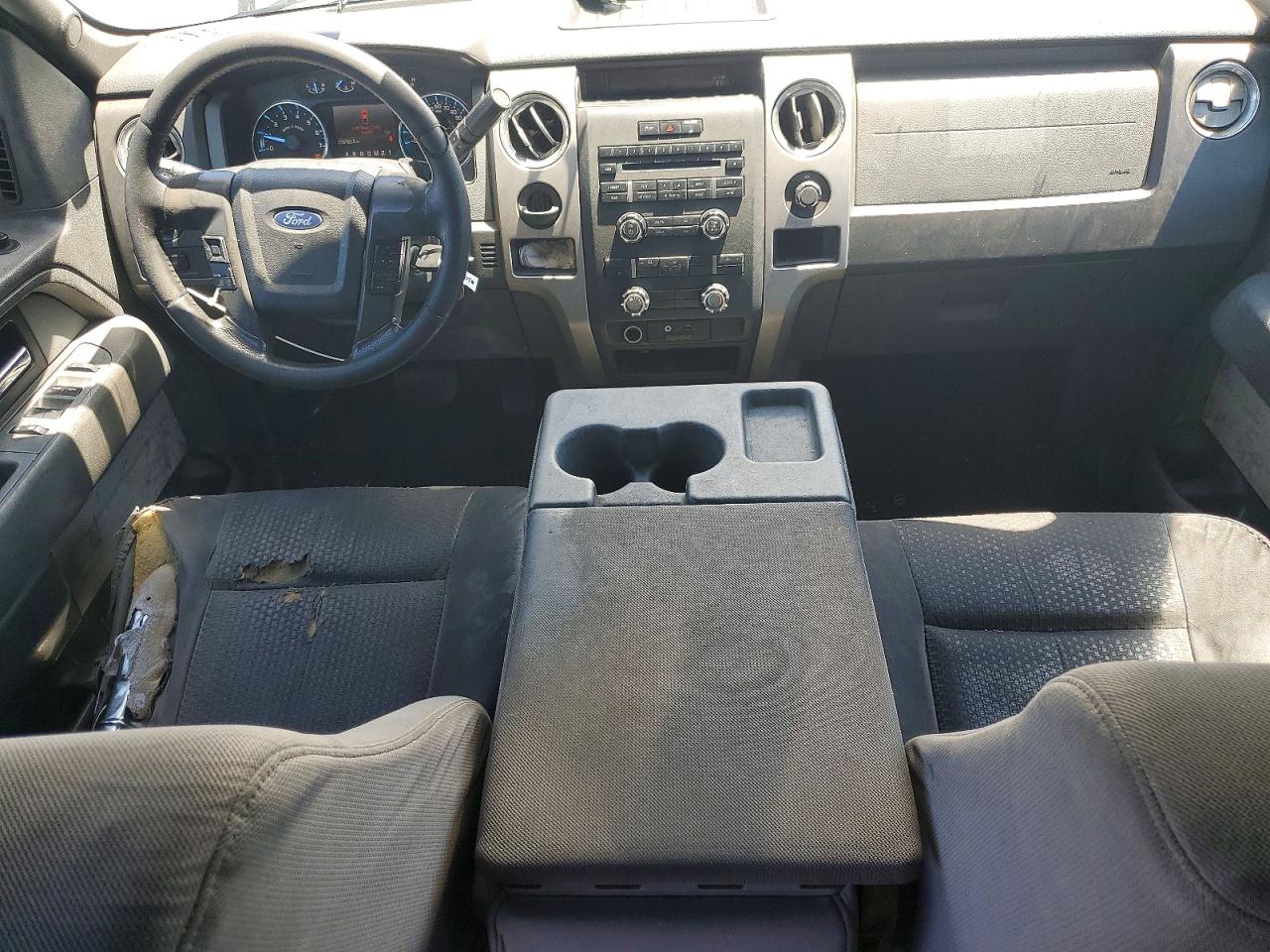 2012 Ford F150 Supercrew Silver vin: 1FTEW1CM8CFA25884