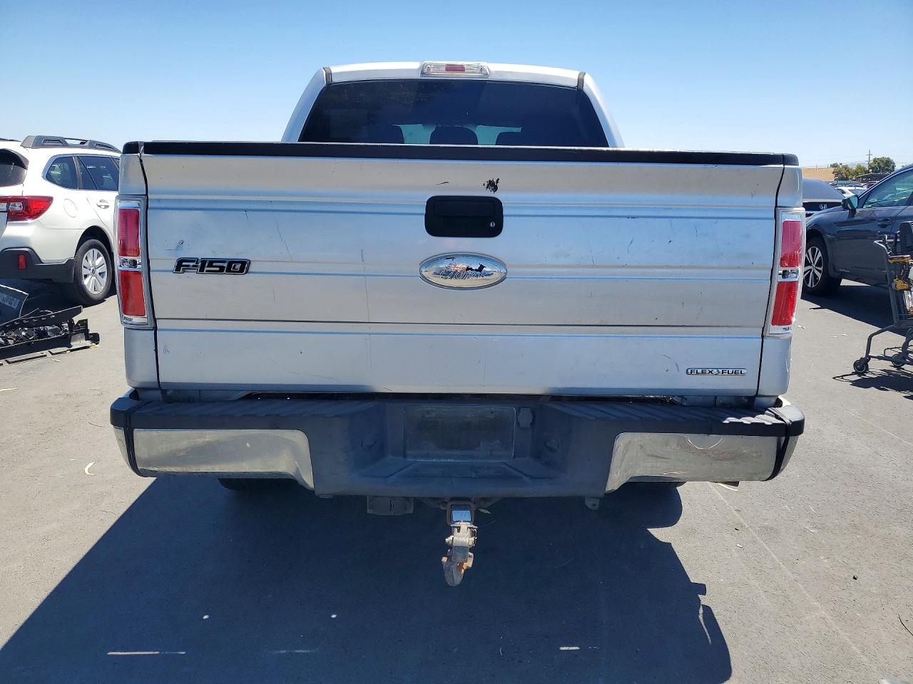 2012 Ford F150 Supercrew Silver vin: 1FTEW1CM8CFA25884