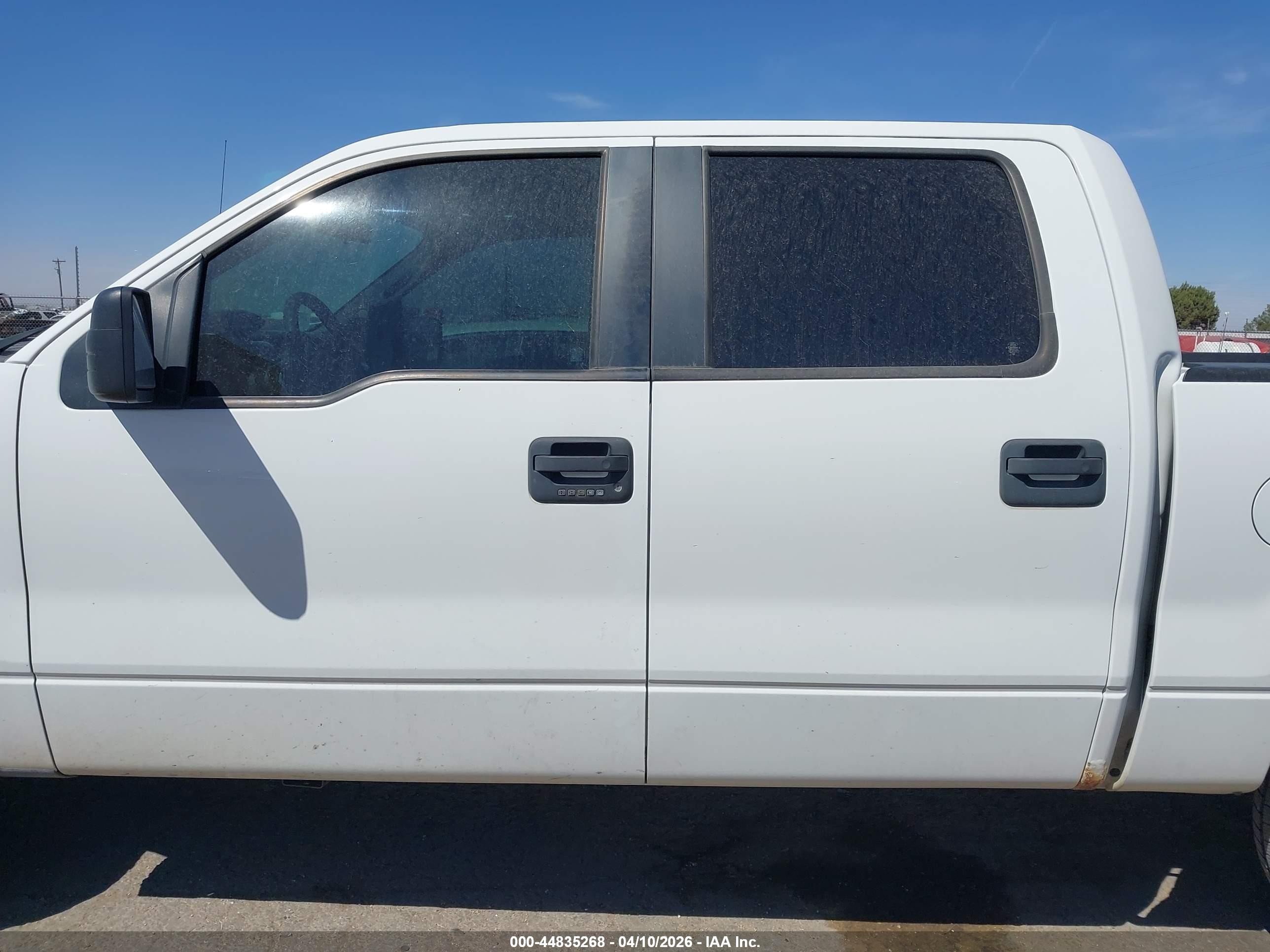 2014 Ford F-150 Xlt White vin: 1FTEW1CM8EFA69497
