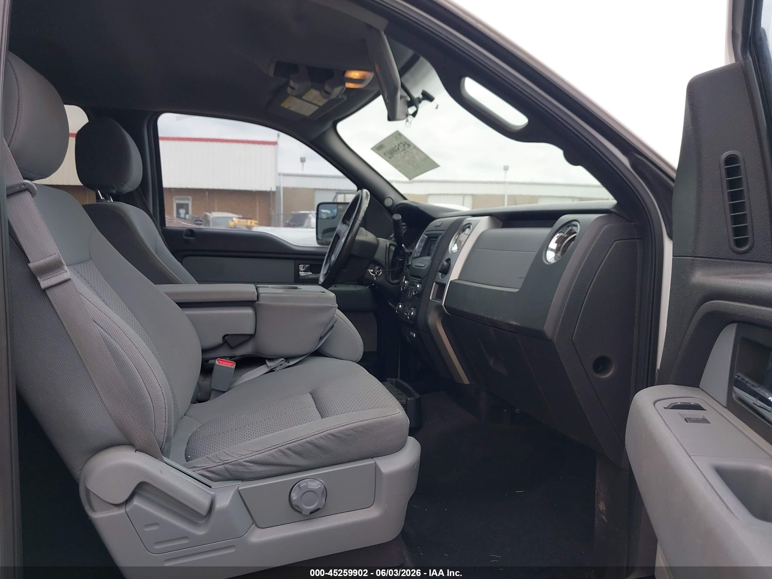 2014 Ford F150 Supercrew Белый vin: 1FTEW1CM8EKD30277