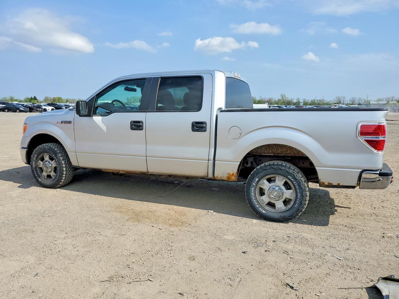 2011 Ford F150 Supercrew Silver vin: 1FTEW1CM9BFA15931