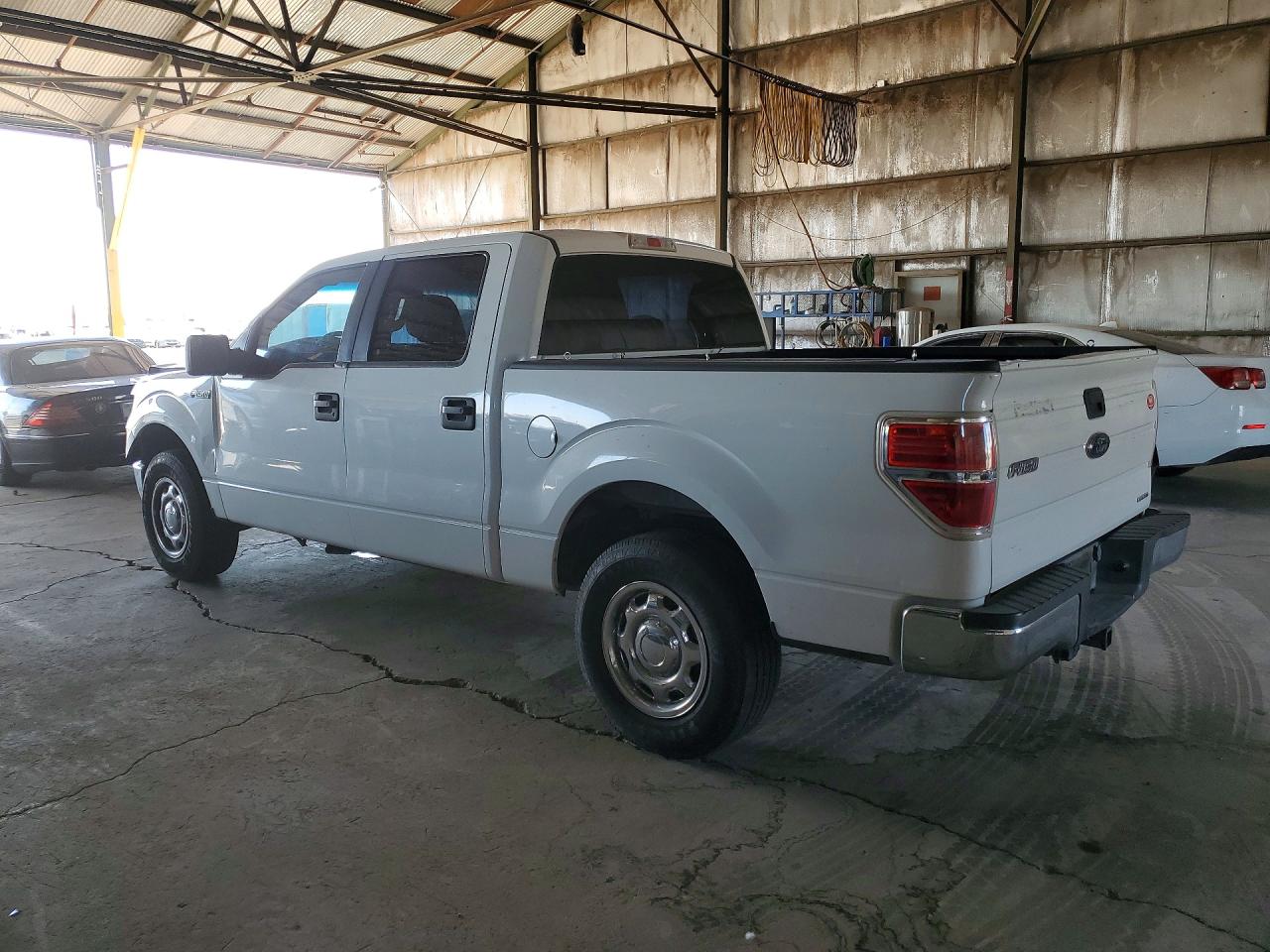 2014 Ford F150 Supercrew White vin: 1FTEW1CM9EKE26161