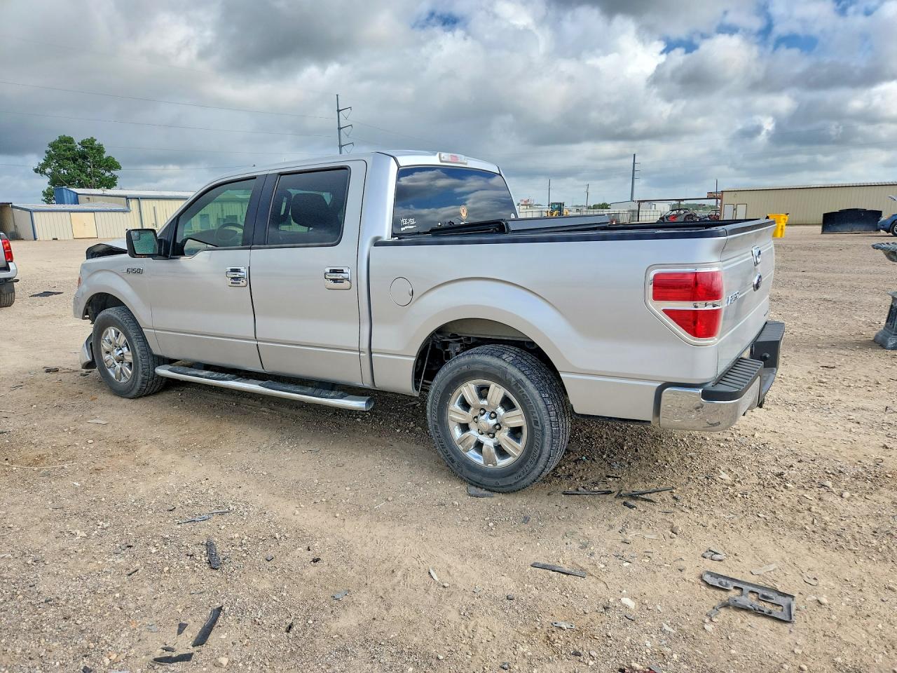 2011 Ford F150 Supercrew Silver vin: 1FTEW1CMXBFC04846