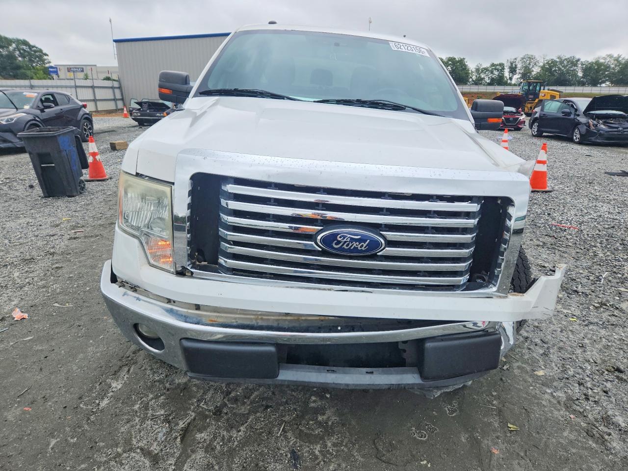 2011 Ford F150 Supercrew White vin: 1FTEW1CMXBFD20208