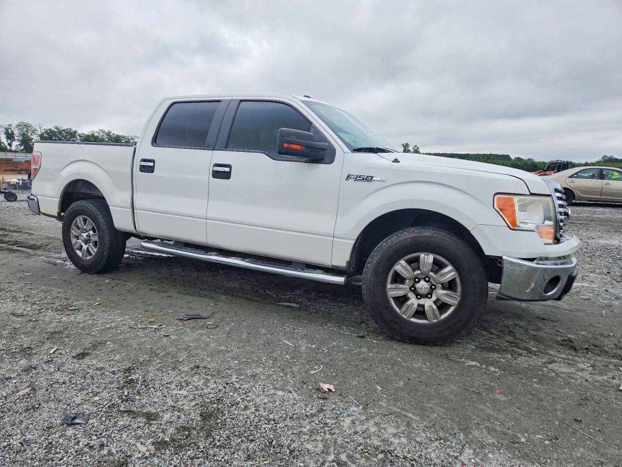 2011 Ford F150 Supercrew White vin: 1FTEW1CMXBFD20208