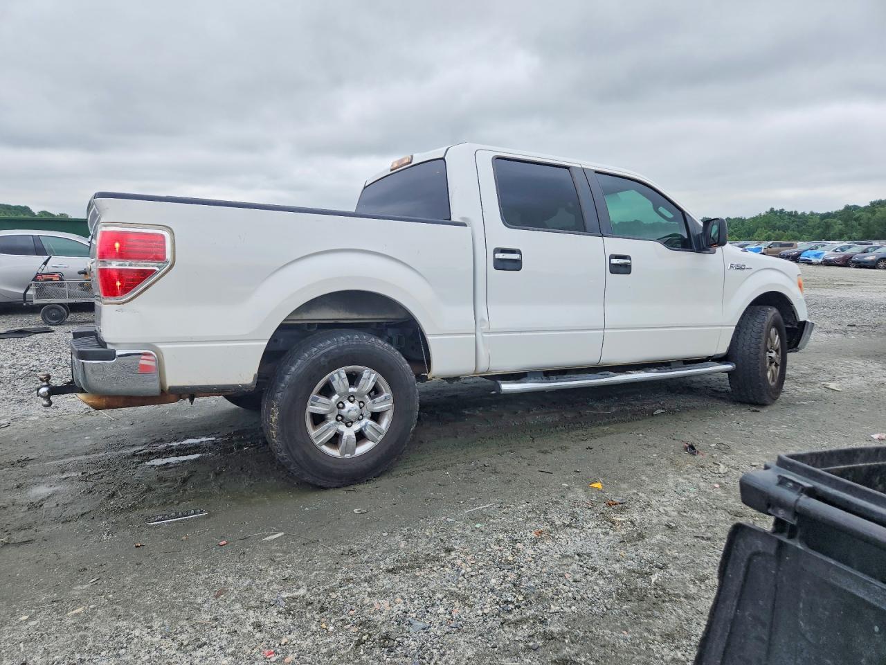 2011 Ford F150 Supercrew White vin: 1FTEW1CMXBFD20208