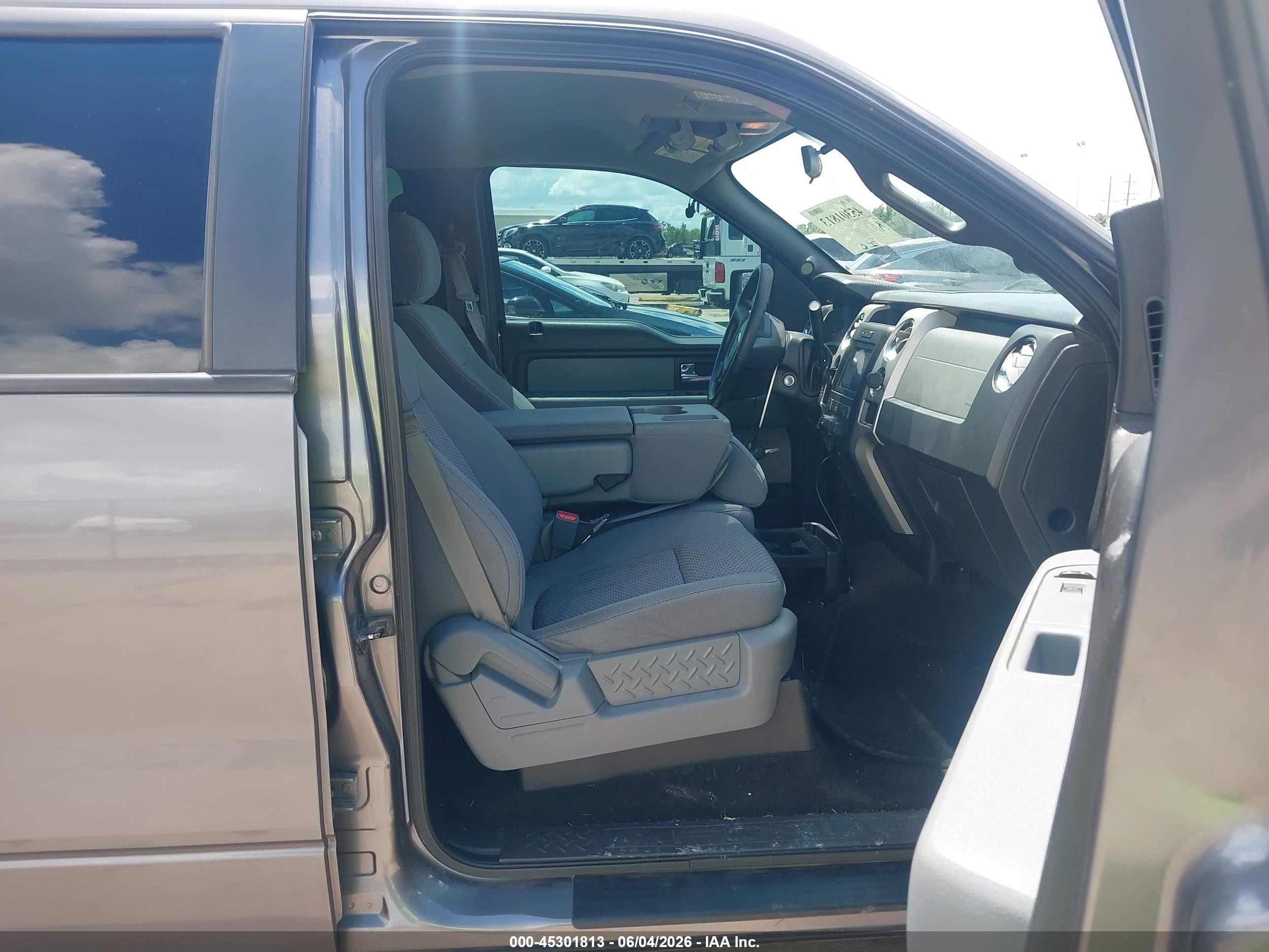 2012 Ford F-150 Xlt Серый vin: 1FTEW1CMXCKD35591