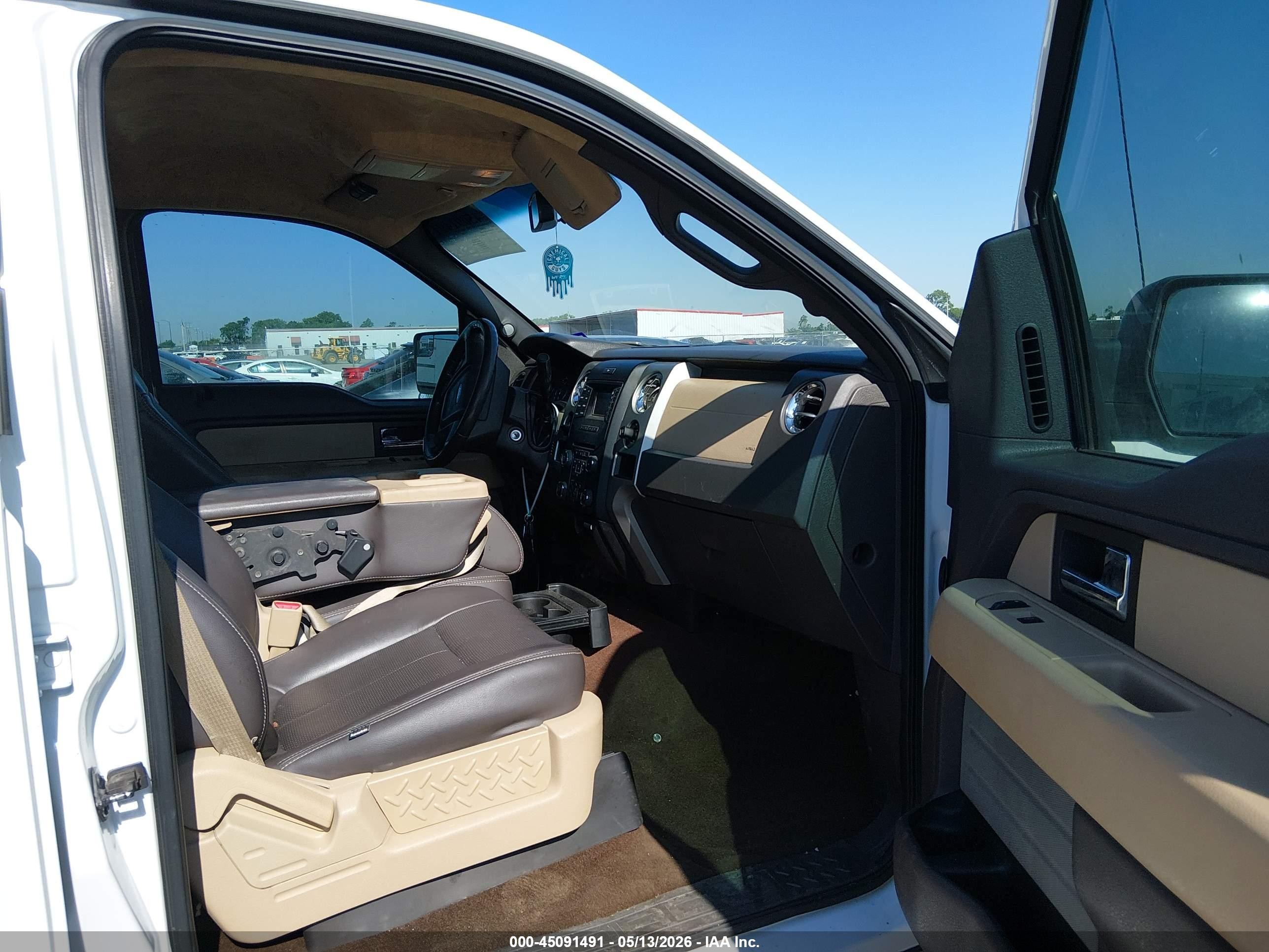 2013 Ford F-150 Xlt White vin: 1FTEW1CMXDKF58408