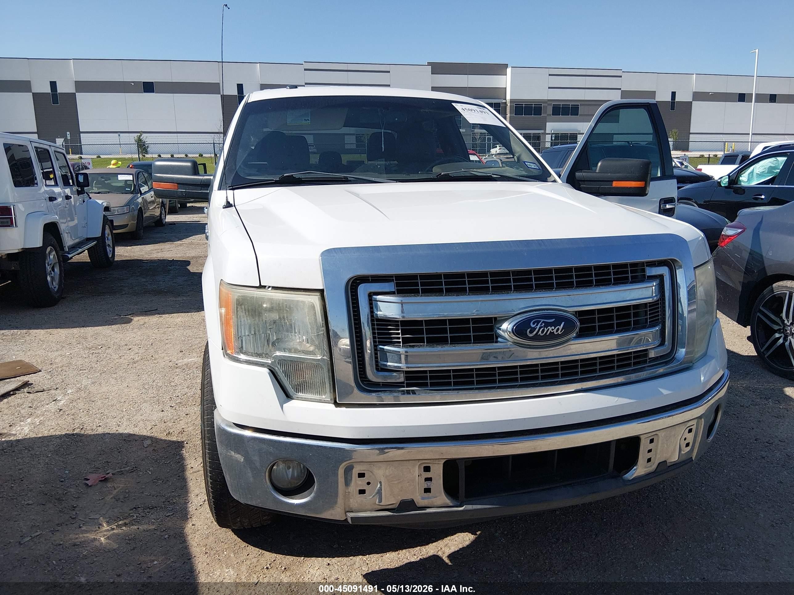 2013 Ford F-150 Xlt White vin: 1FTEW1CMXDKF58408