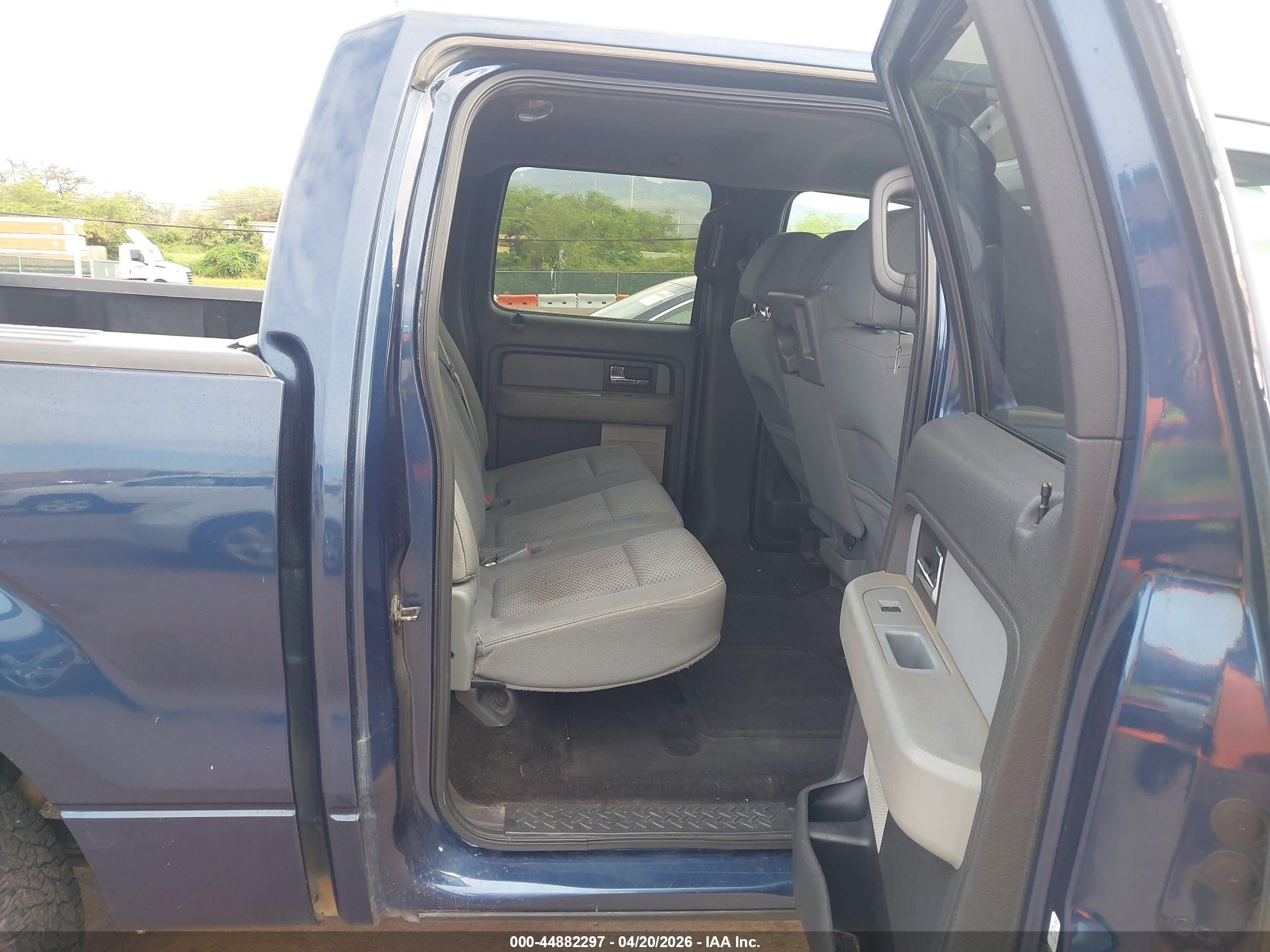 2014 Ford F-150 Xlt Blue vin: 1FTEW1CMXEFA18227