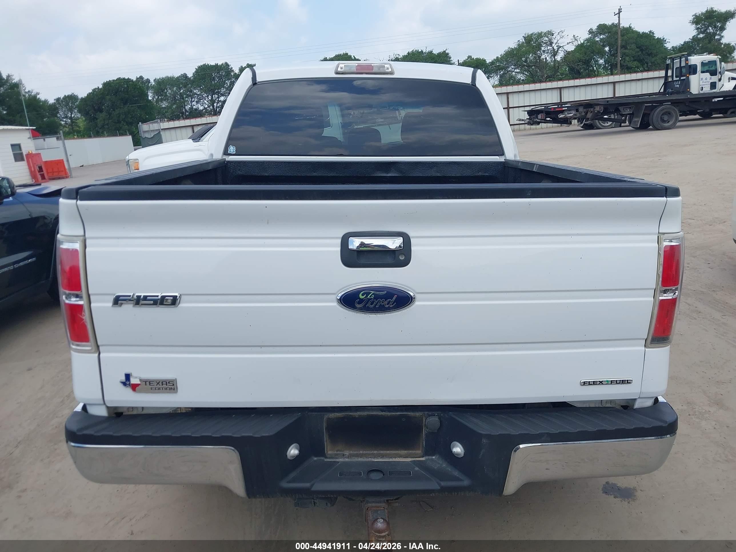 2014 Ford F-150 Xlt White vin: 1FTEW1CMXEFC70320