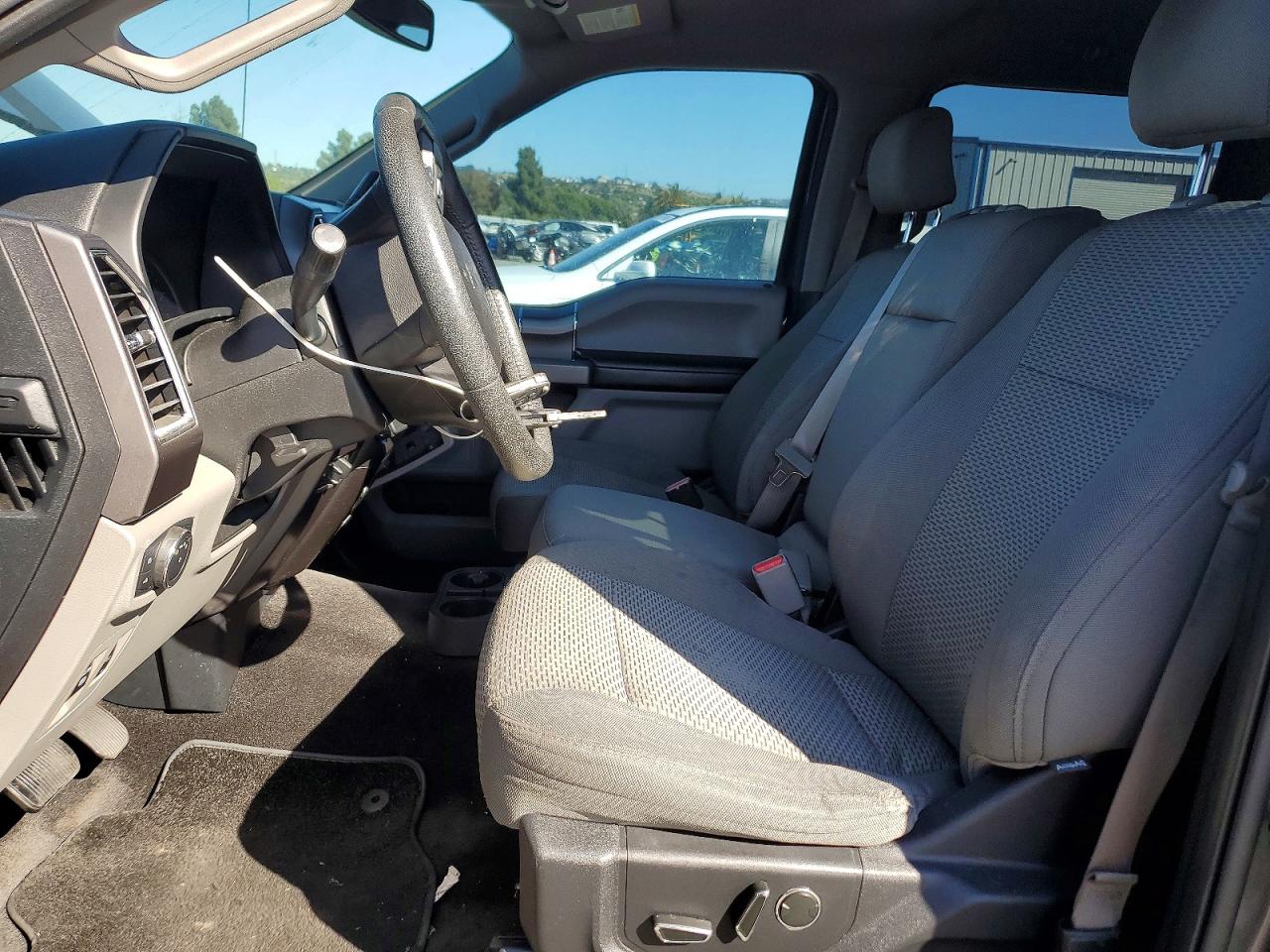 2015 Ford F150 Supercrew Gray vin: 1FTEW1CP0FFA57694