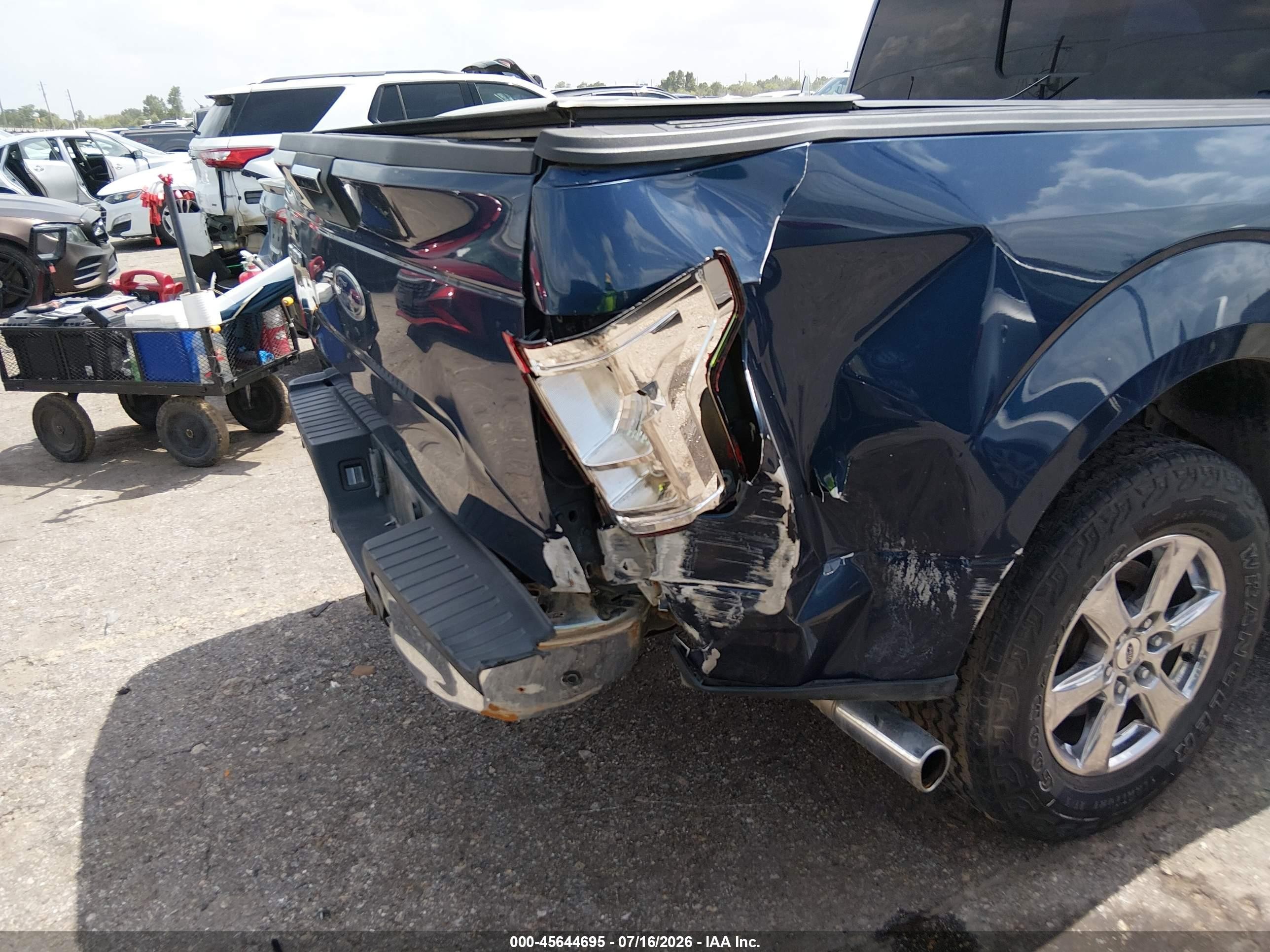 2015 Ford F-150 Xlt Blue vin: 1FTEW1CP0FKE23712