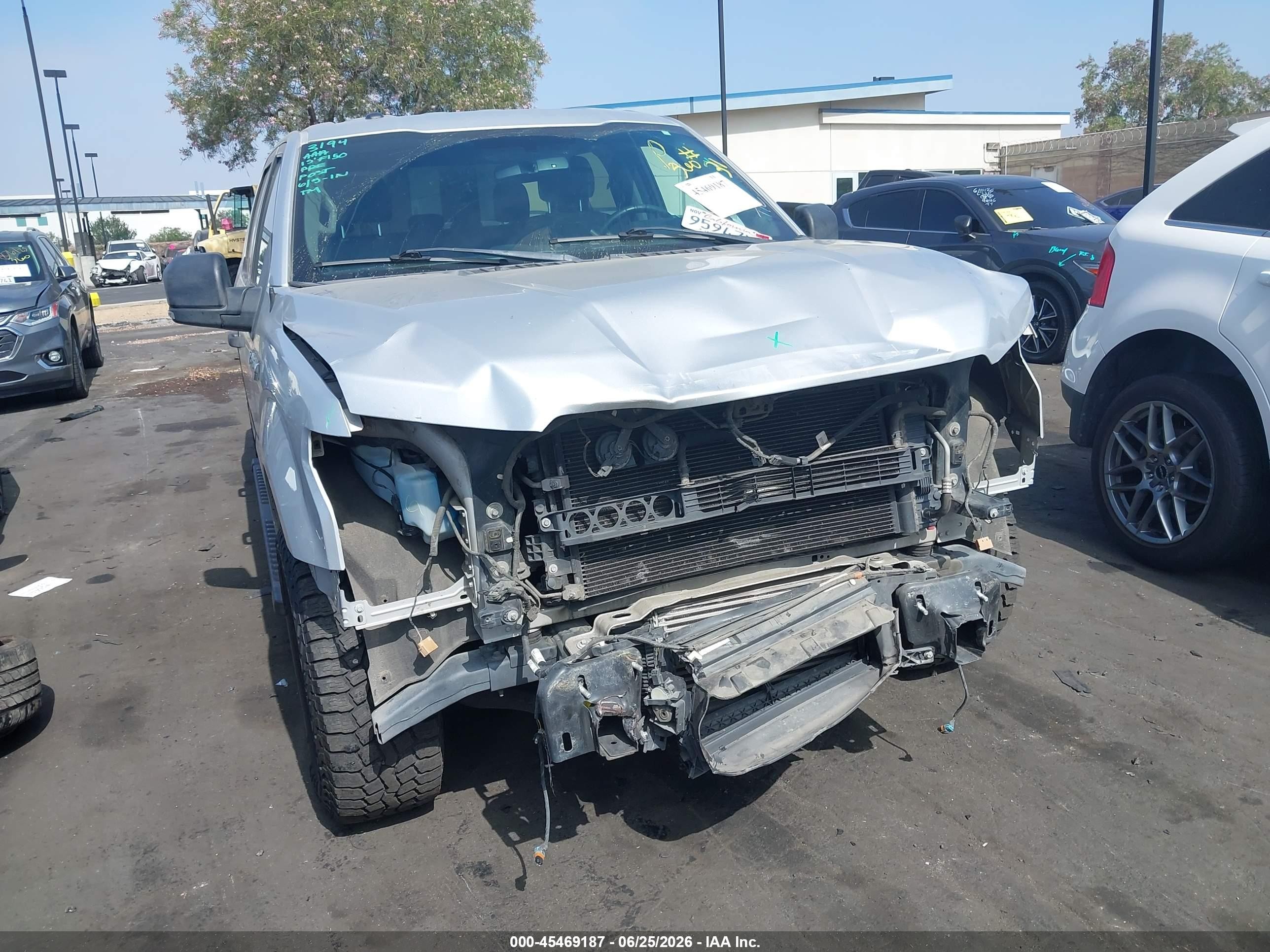 2015 Ford F-150 Xlt Silver vin: 1FTEW1CP0FKE64793