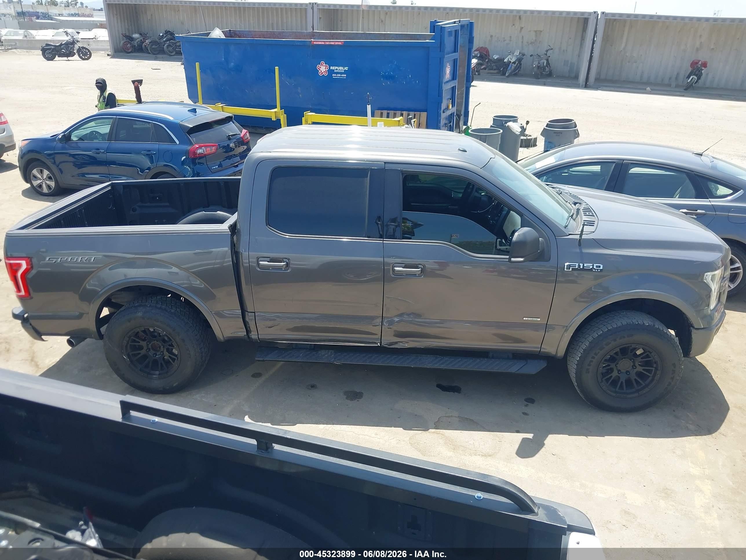 2015 Ford F-150 Xlt Gray vin: 1FTEW1CP0FKE76121