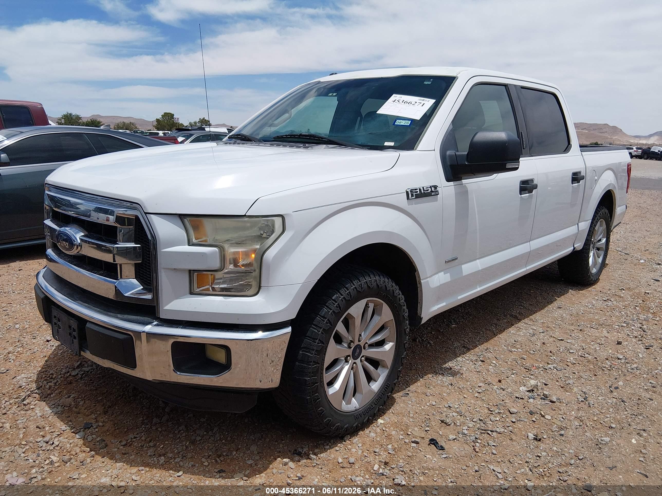 2015 Ford F-150 Xlt White vin: 1FTEW1CP1FFA79350