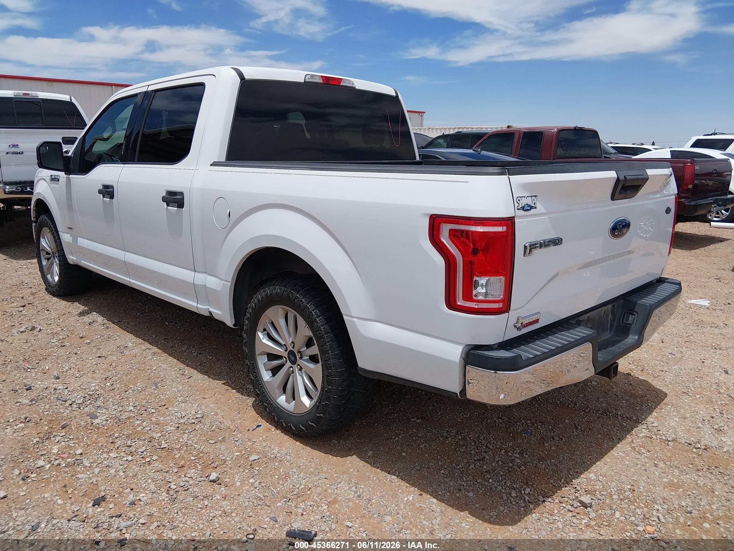 2015 Ford F-150 Xlt White vin: 1FTEW1CP1FFA79350