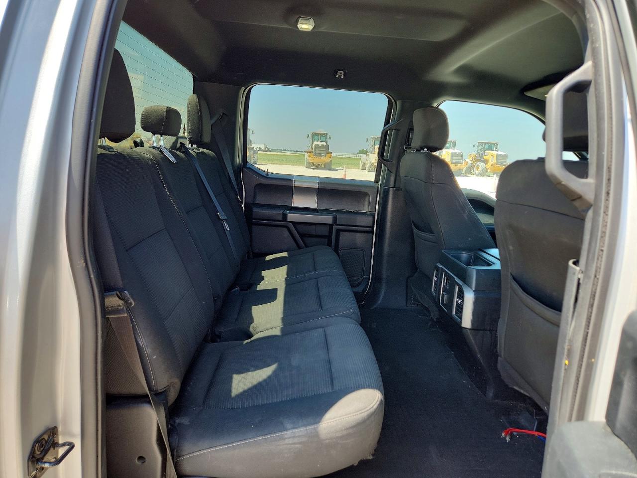 2015 Ford F150 Supercrew Серебряный vin: 1FTEW1CP1FKD15910