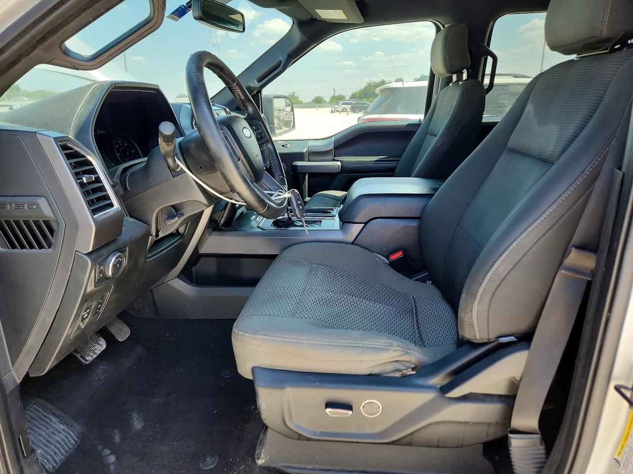 2015 Ford F150 Supercrew Серебряный vin: 1FTEW1CP1FKD15910