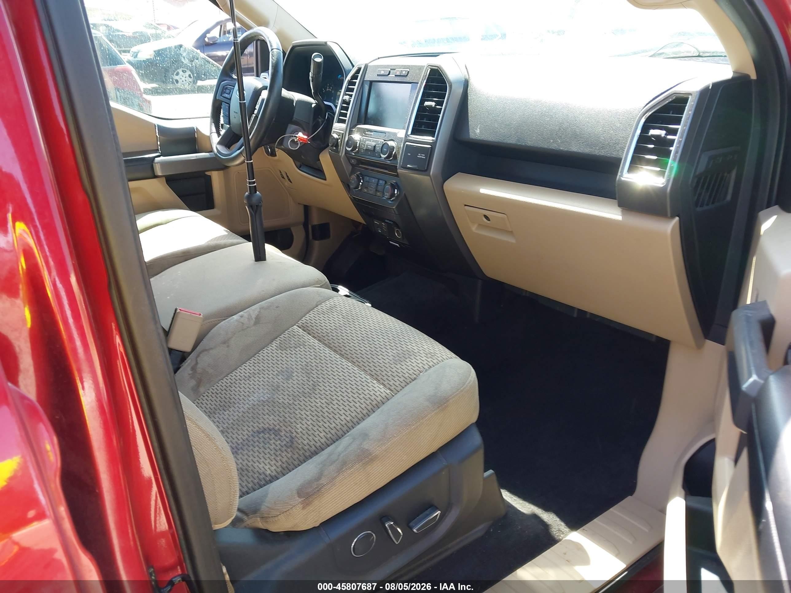 2015 Ford F-150 Xlt Красный vin: 1FTEW1CP1FKD20279