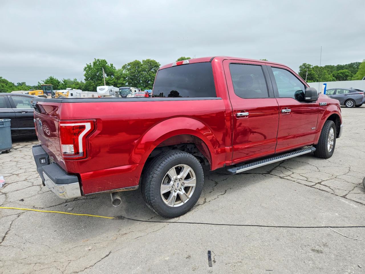 2015 Ford F150 Supercrew Red vin: 1FTEW1CP1FKD57574